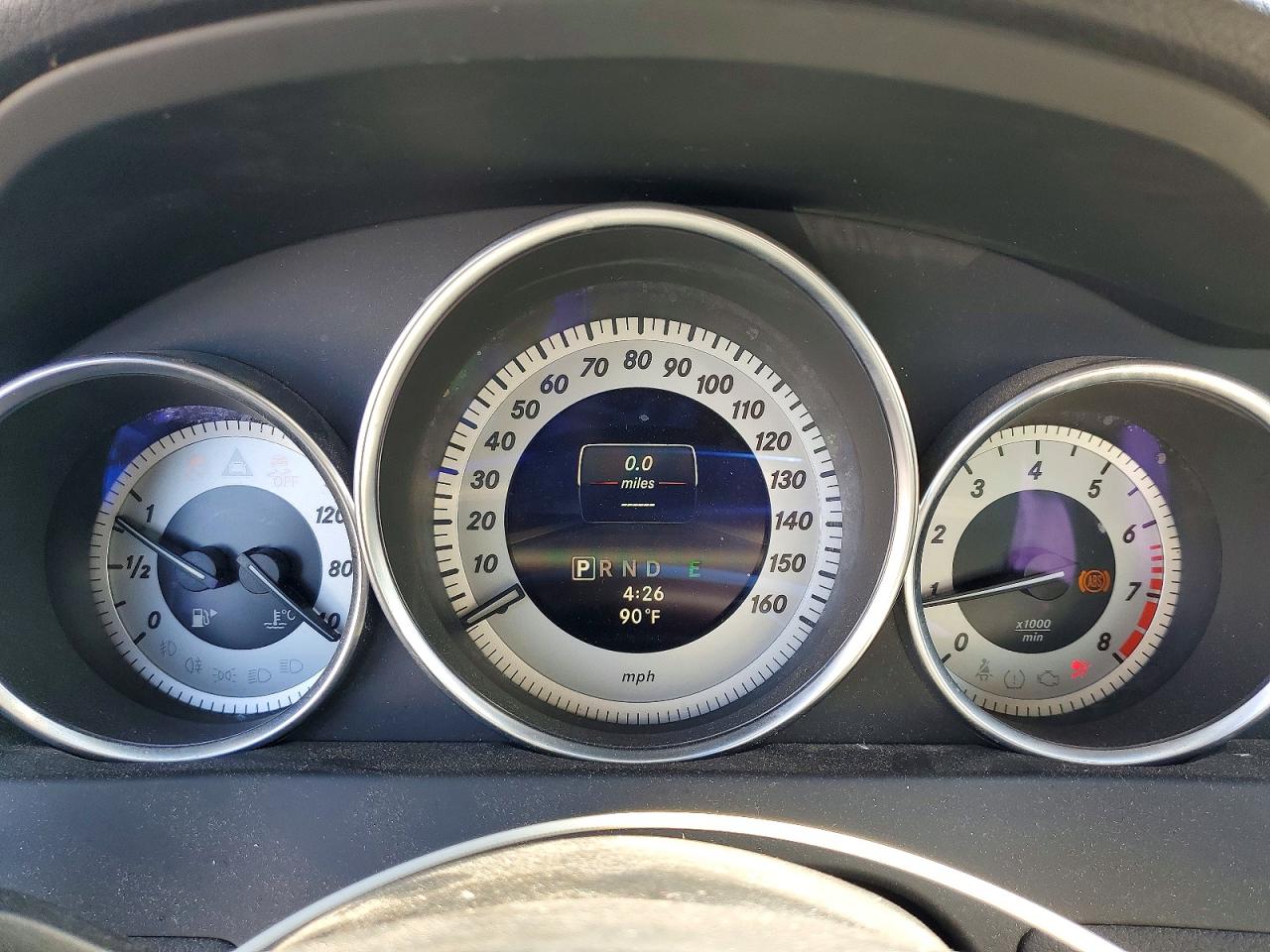 2013 Mercedes-benz C 250 Серый vin: WDDGF4HB2DA778154