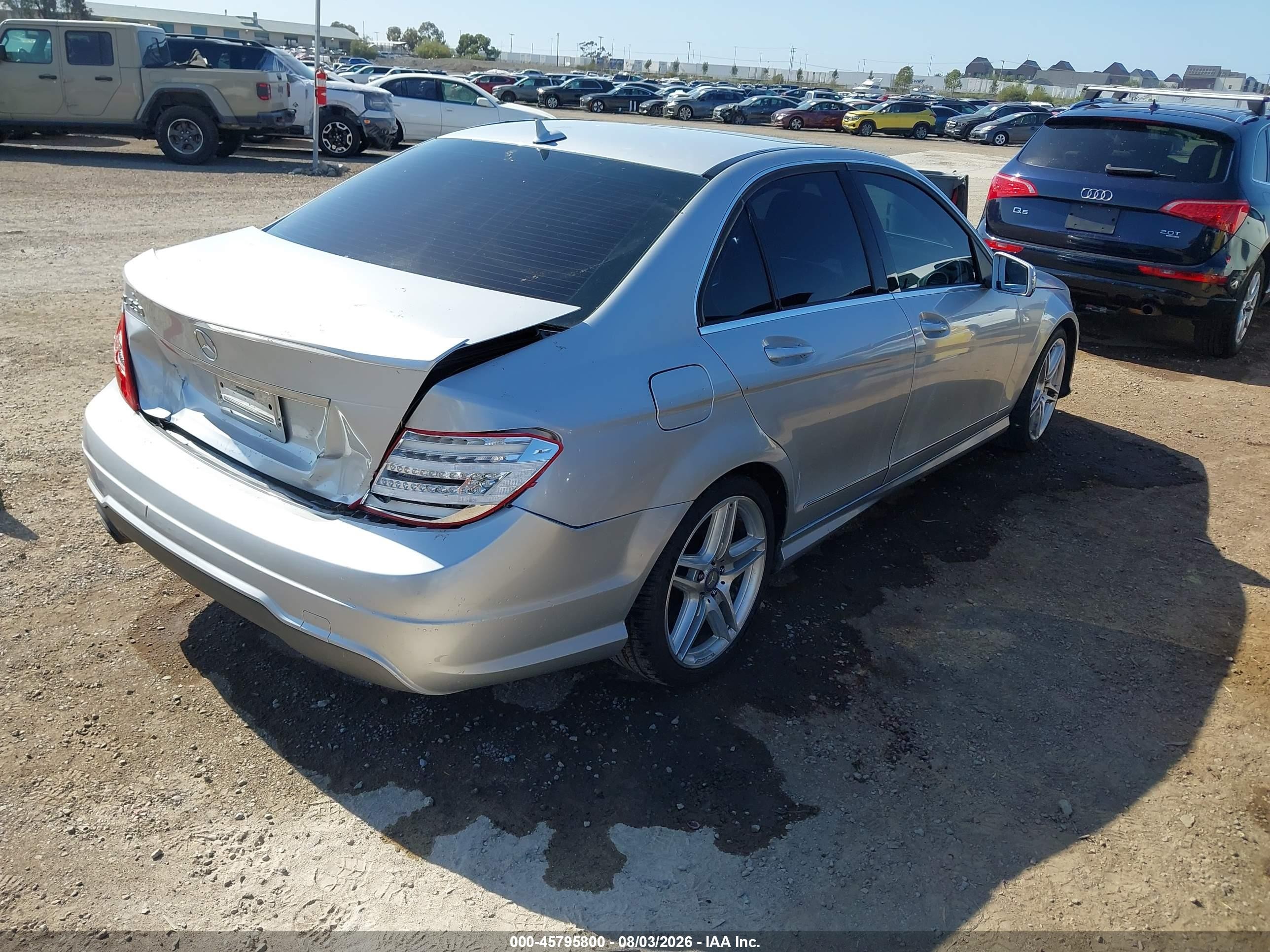 2013 Mercedes-benz C 250 Sport Gray vin: WDDGF4HB2DA845383