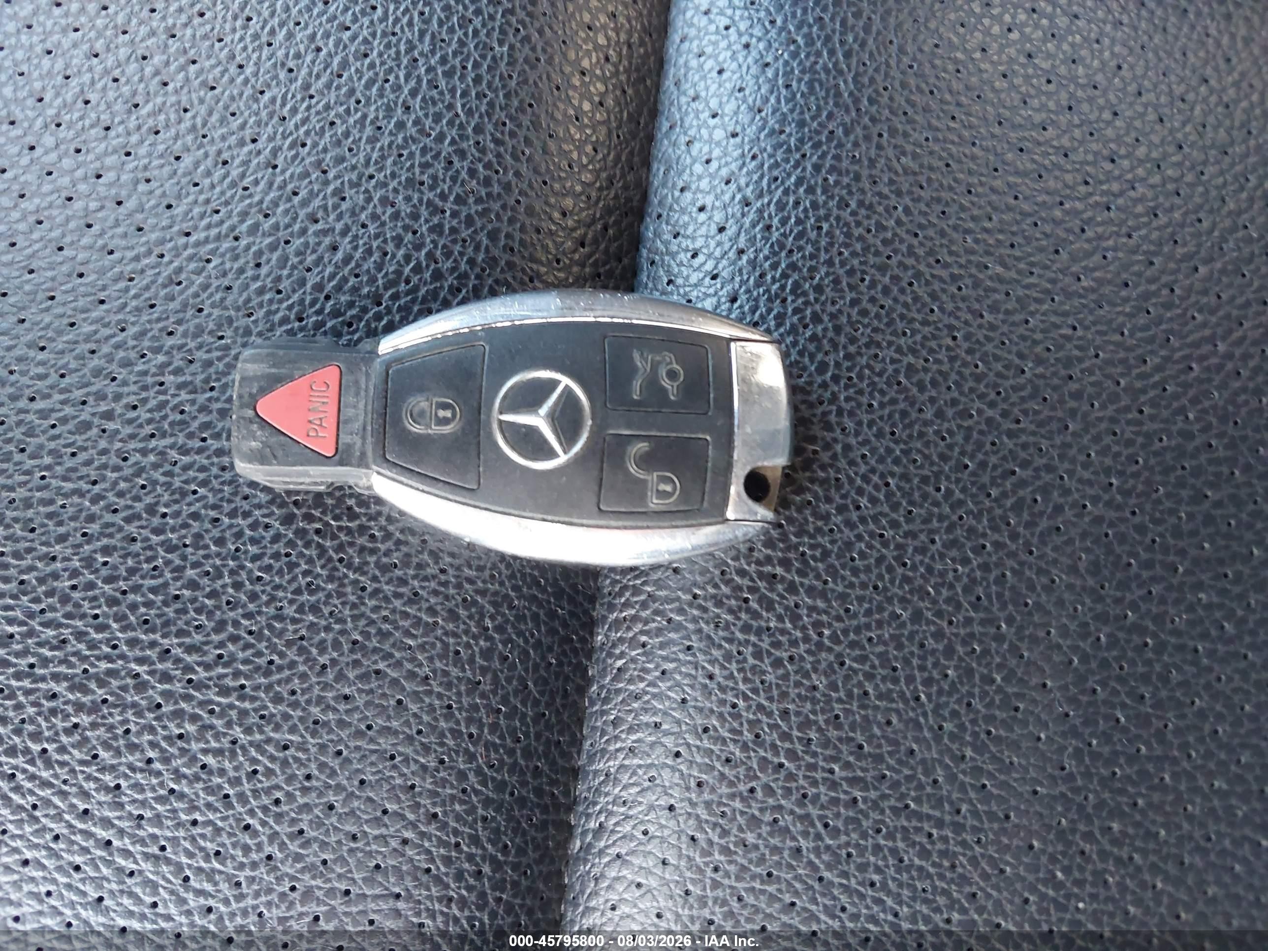 2013 Mercedes-benz C 250 Sport Gray vin: WDDGF4HB2DA845383