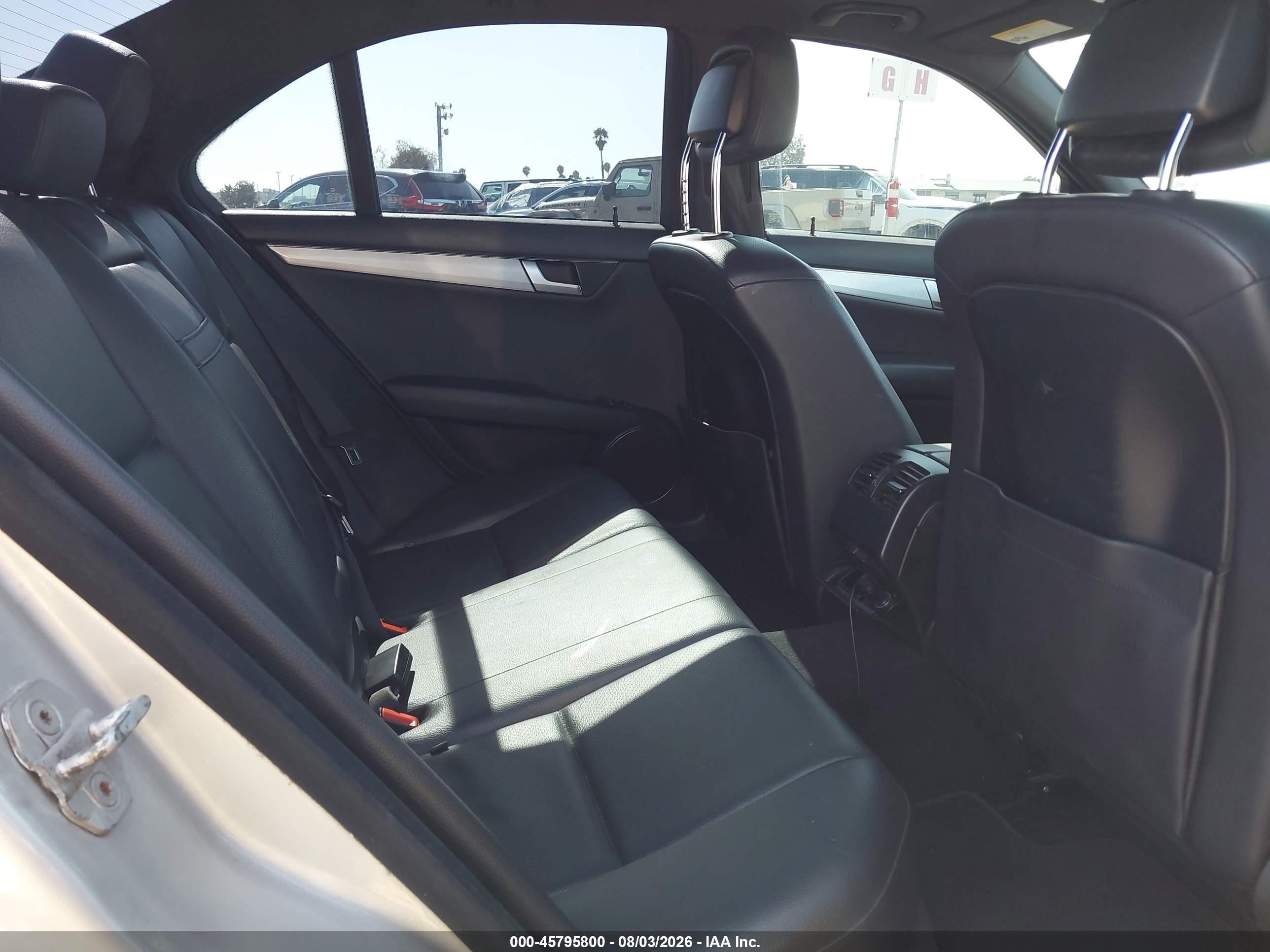 2013 Mercedes-benz C 250 Sport Gray vin: WDDGF4HB2DA845383