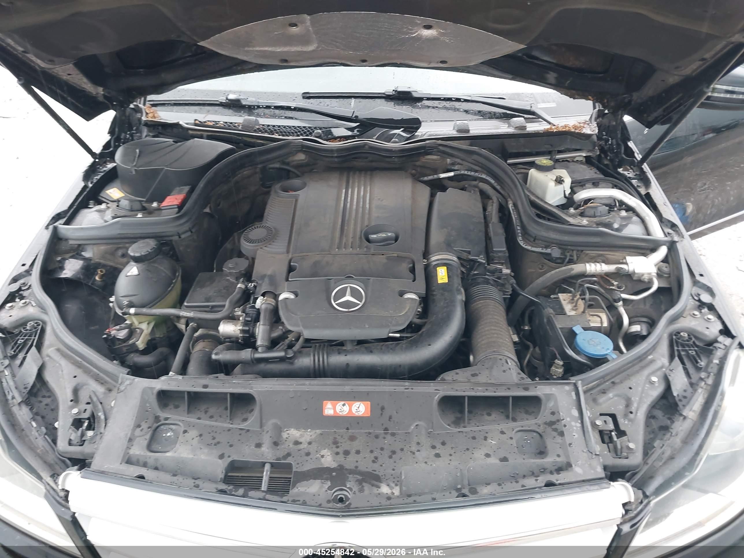 2013 Mercedes-benz C 250 Sport Black vin: WDDGF4HB2DA850714