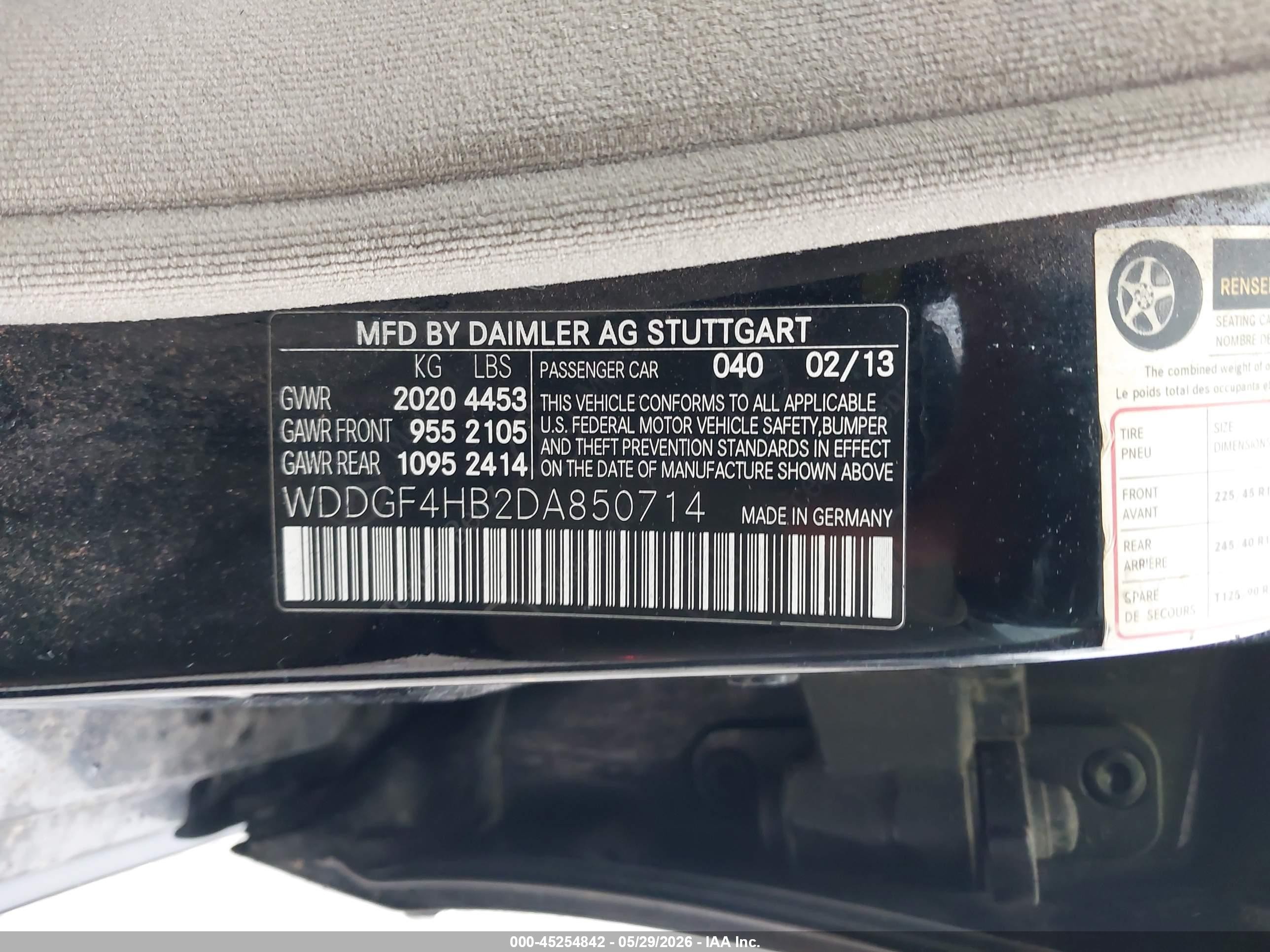2013 Mercedes-benz C 250 Sport Black vin: WDDGF4HB2DA850714