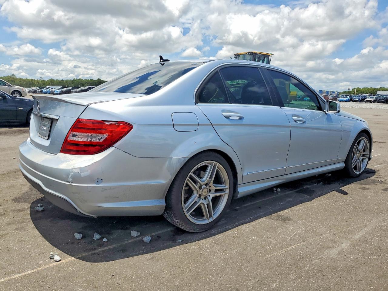 2013 Mercedes-benz C 250 Blue vin: WDDGF4HB2DA854052