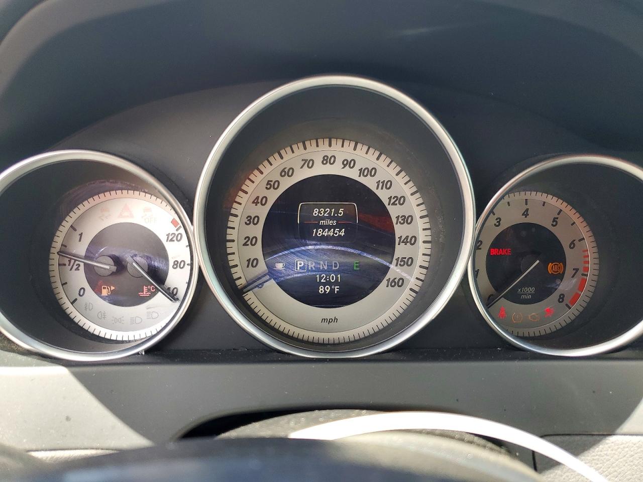 2013 Mercedes-benz C 250 Blue vin: WDDGF4HB2DA854052