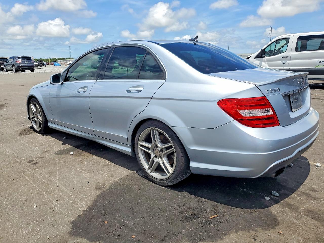 2013 Mercedes-benz C 250 Blue vin: WDDGF4HB2DA854052