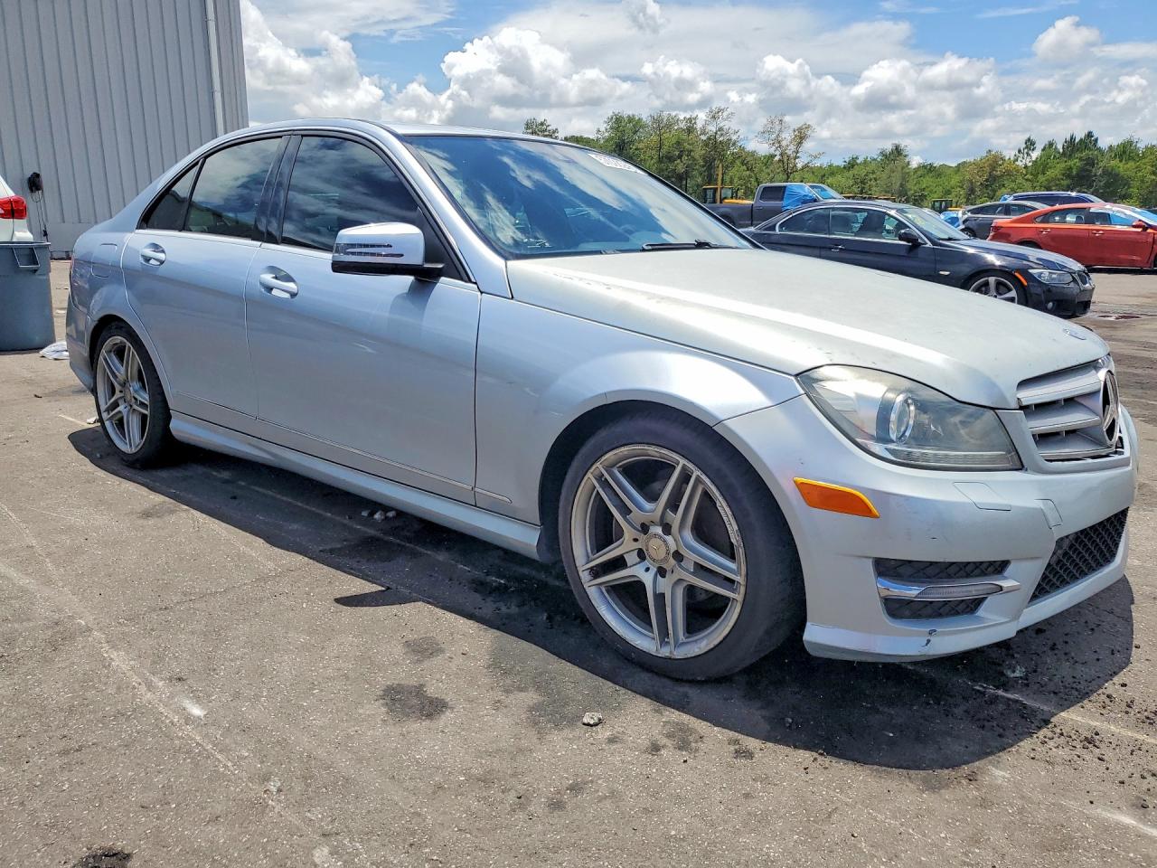 2013 Mercedes-benz C 250 Blue vin: WDDGF4HB2DA854052