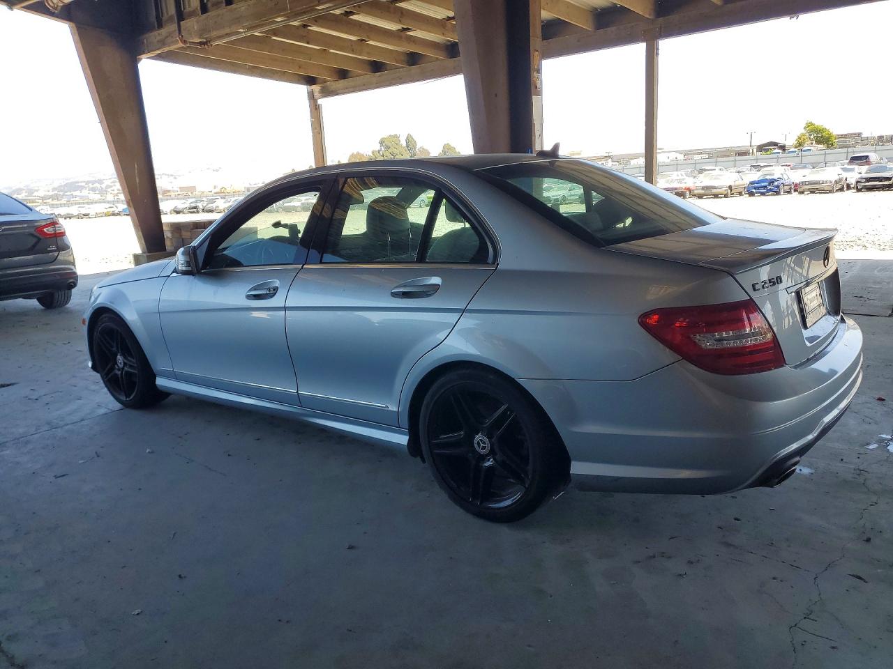 2013 Mercedes-benz C 250 Silver vin: WDDGF4HB2DA873717