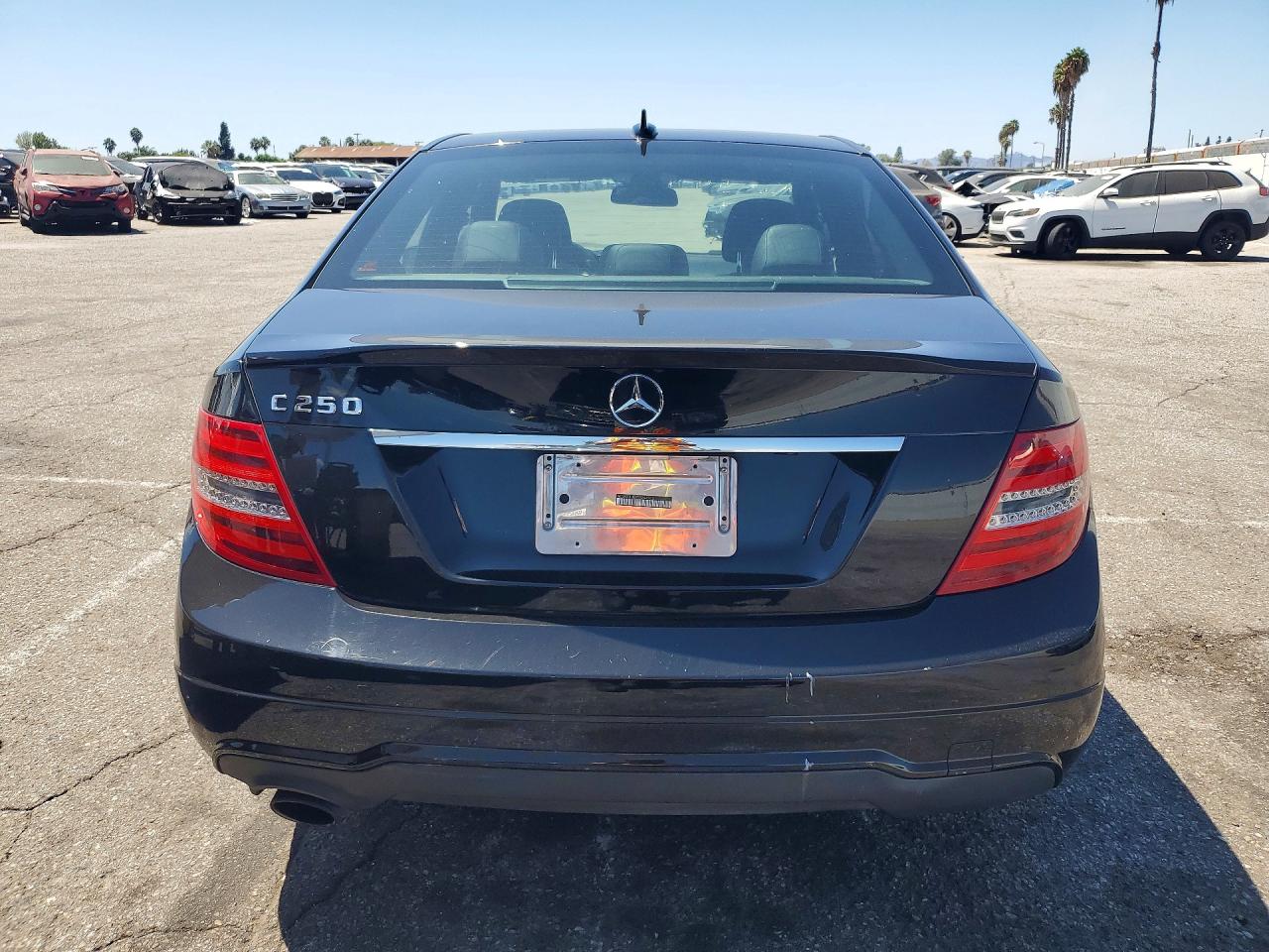 2013 Mercedes-benz C 250 Black vin: WDDGF4HB2DR244203