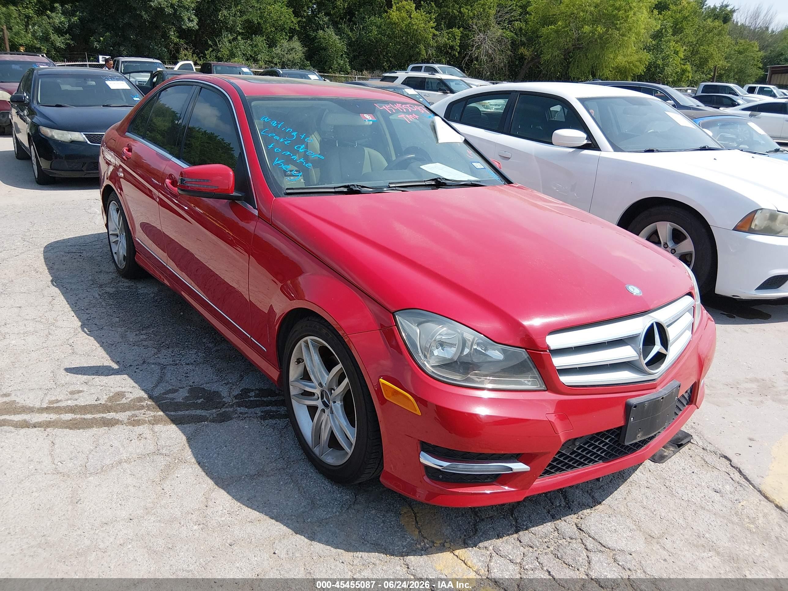 2013 Mercedes-benz C 250 Sport Red vin: WDDGF4HB2DR244587