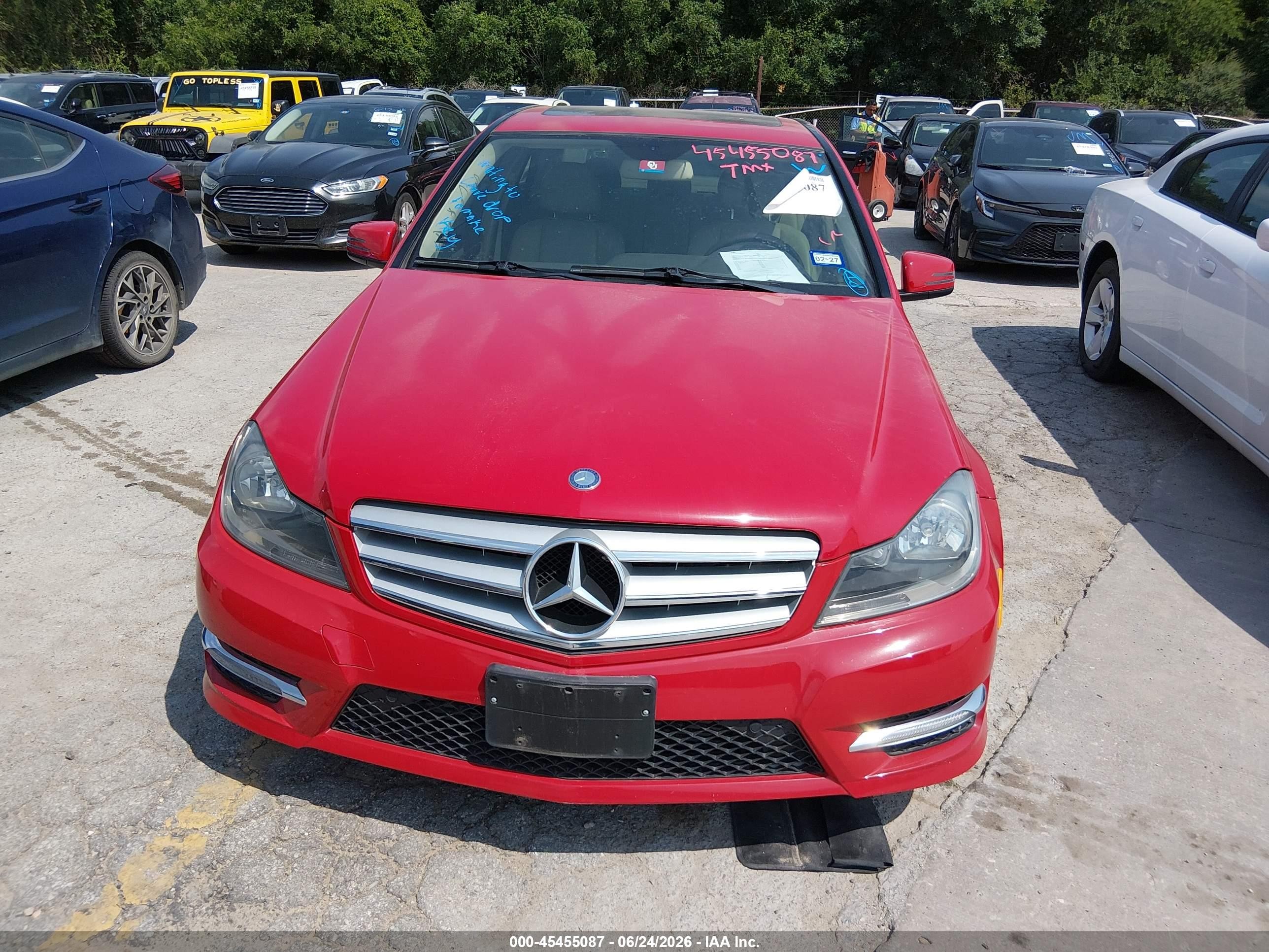 2013 Mercedes-benz C 250 Sport Red vin: WDDGF4HB2DR244587