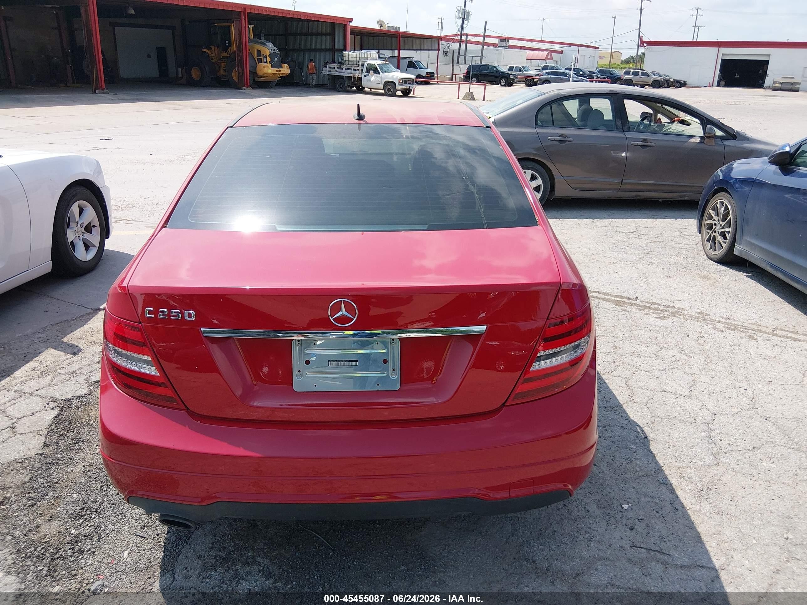 2013 Mercedes-benz C 250 Sport Red vin: WDDGF4HB2DR244587