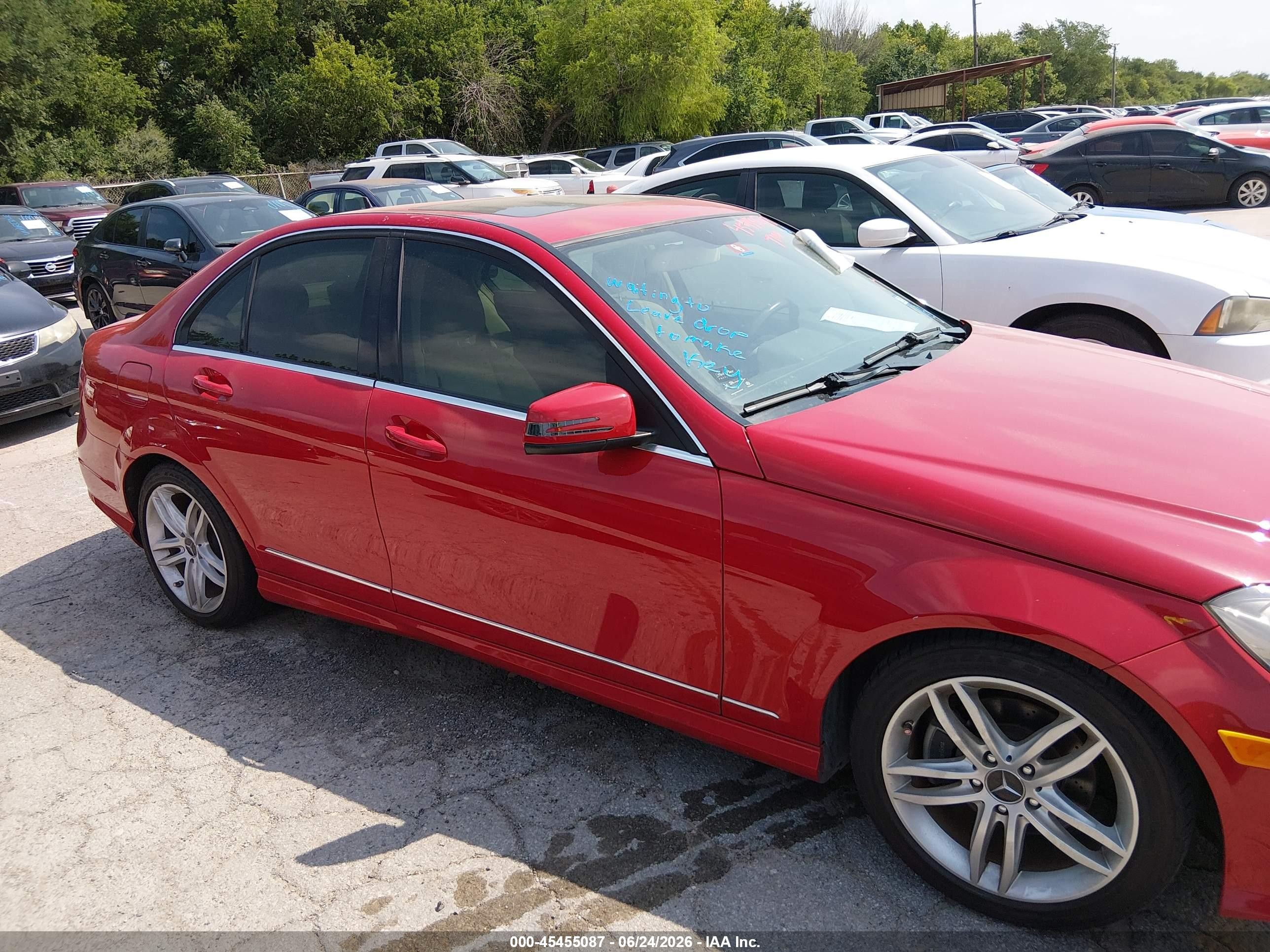 2013 Mercedes-benz C 250 Sport Red vin: WDDGF4HB2DR244587