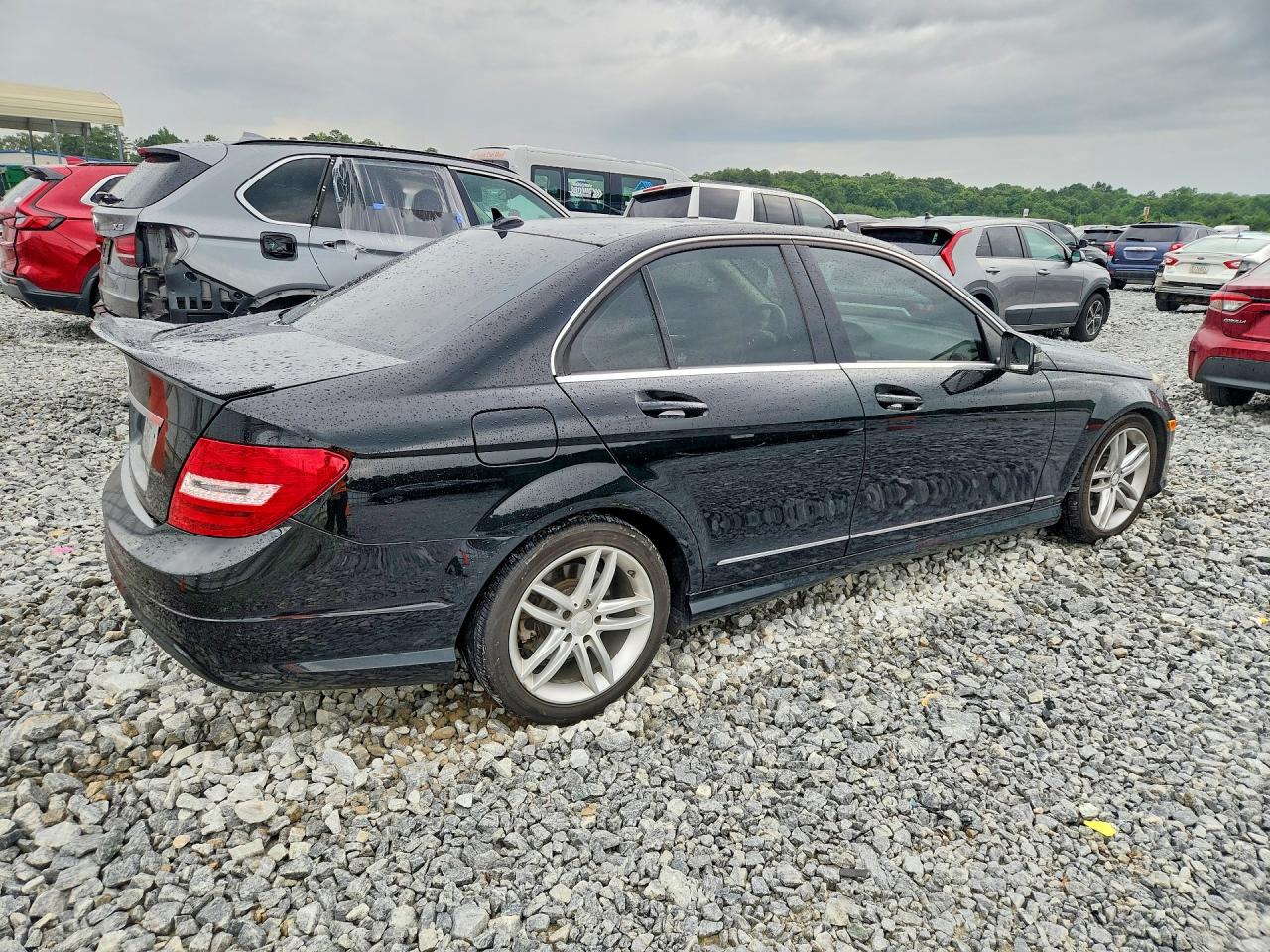 2013 Mercedes-benz C 250 Black vin: WDDGF4HB2DR250762