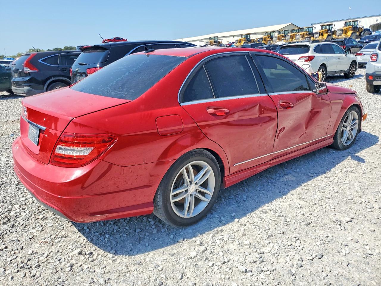 2013 Mercedes-benz C 250 Red vin: WDDGF4HB2DR266427
