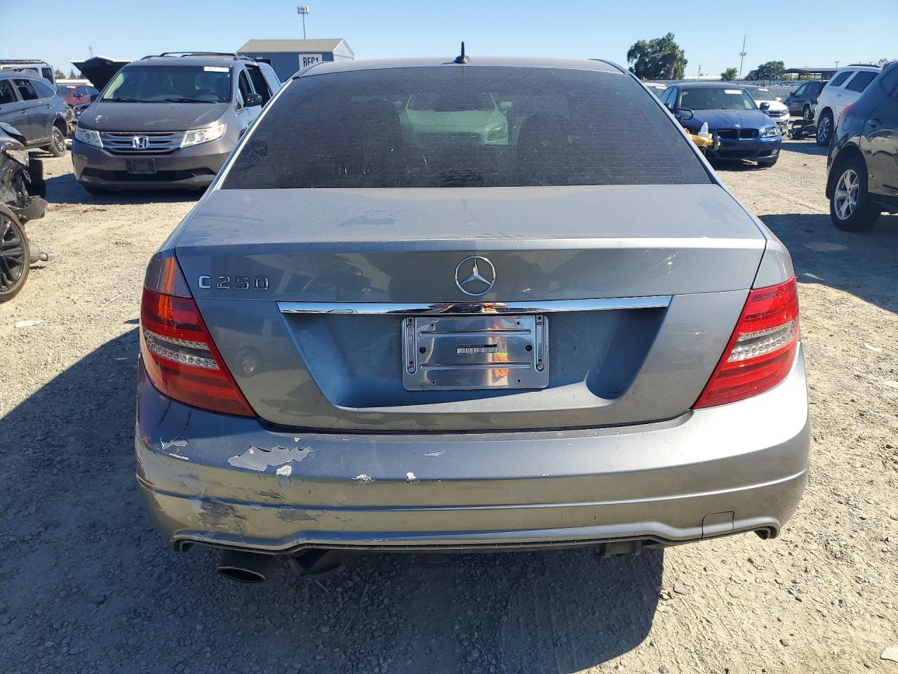 2013 Mercedes-benz C 250 Silver vin: WDDGF4HB2DR274222