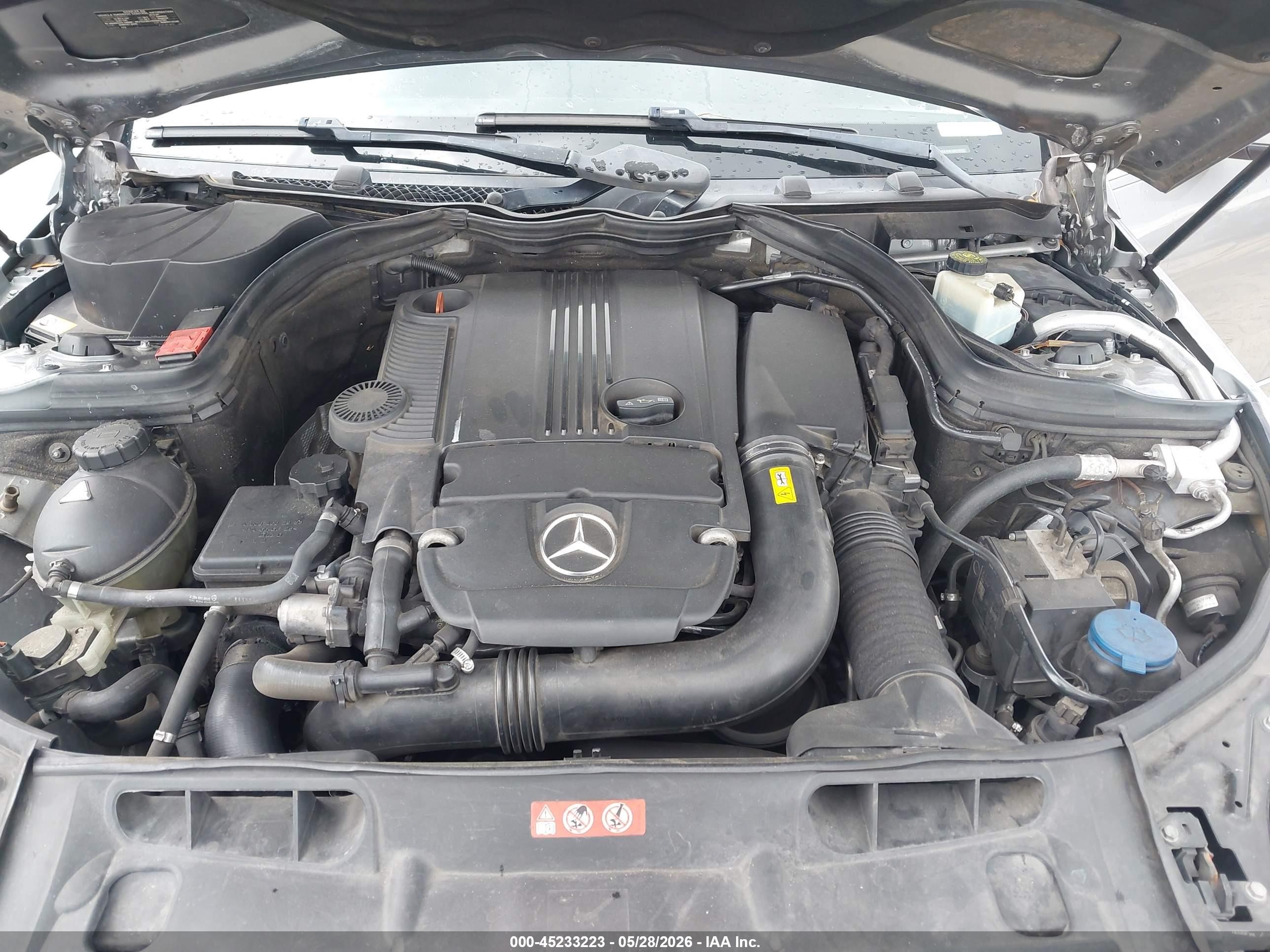 2013 Mercedes-benz C 250 Sport Gray vin: WDDGF4HB2DR290209