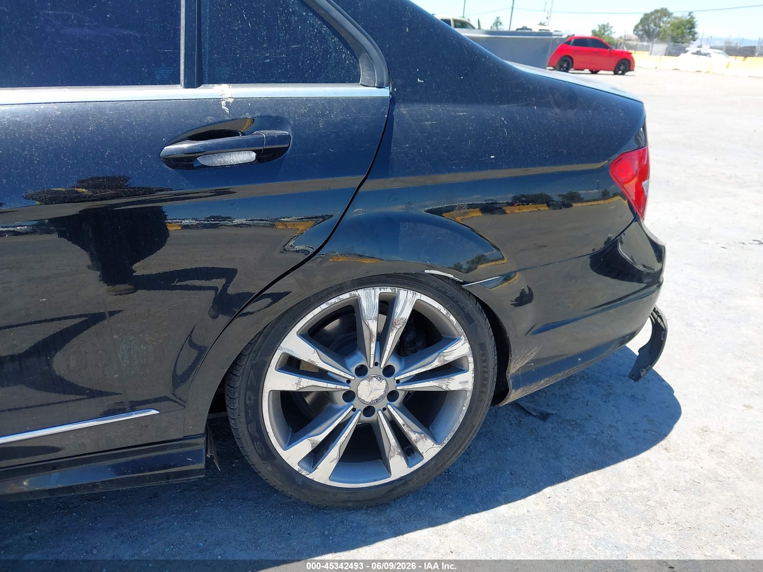 2013 Mercedes-benz C 250 Sport Black vin: WDDGF4HB2DR290601