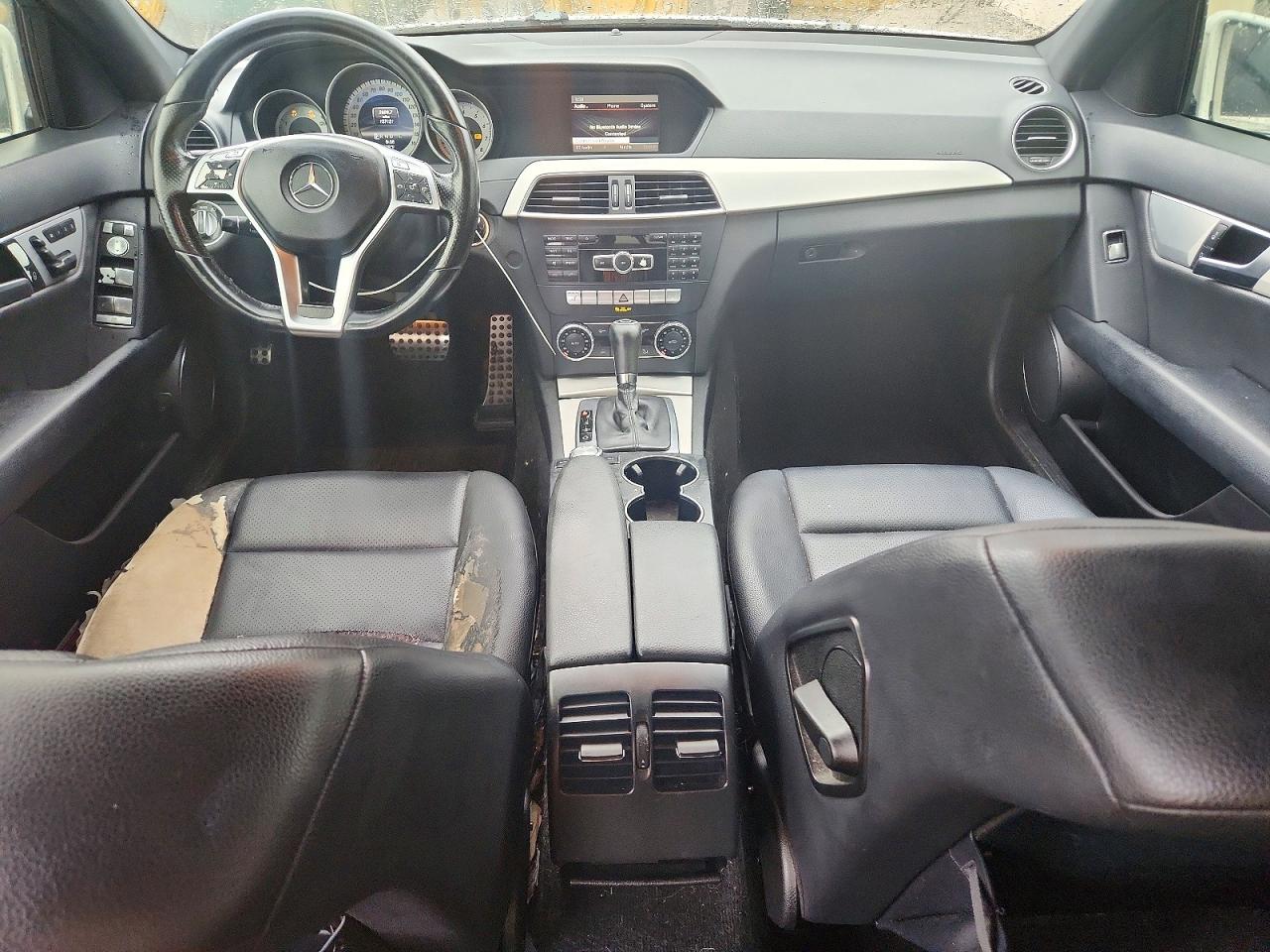 2013 Mercedes-benz C 250 White vin: WDDGF4HB2DR296334