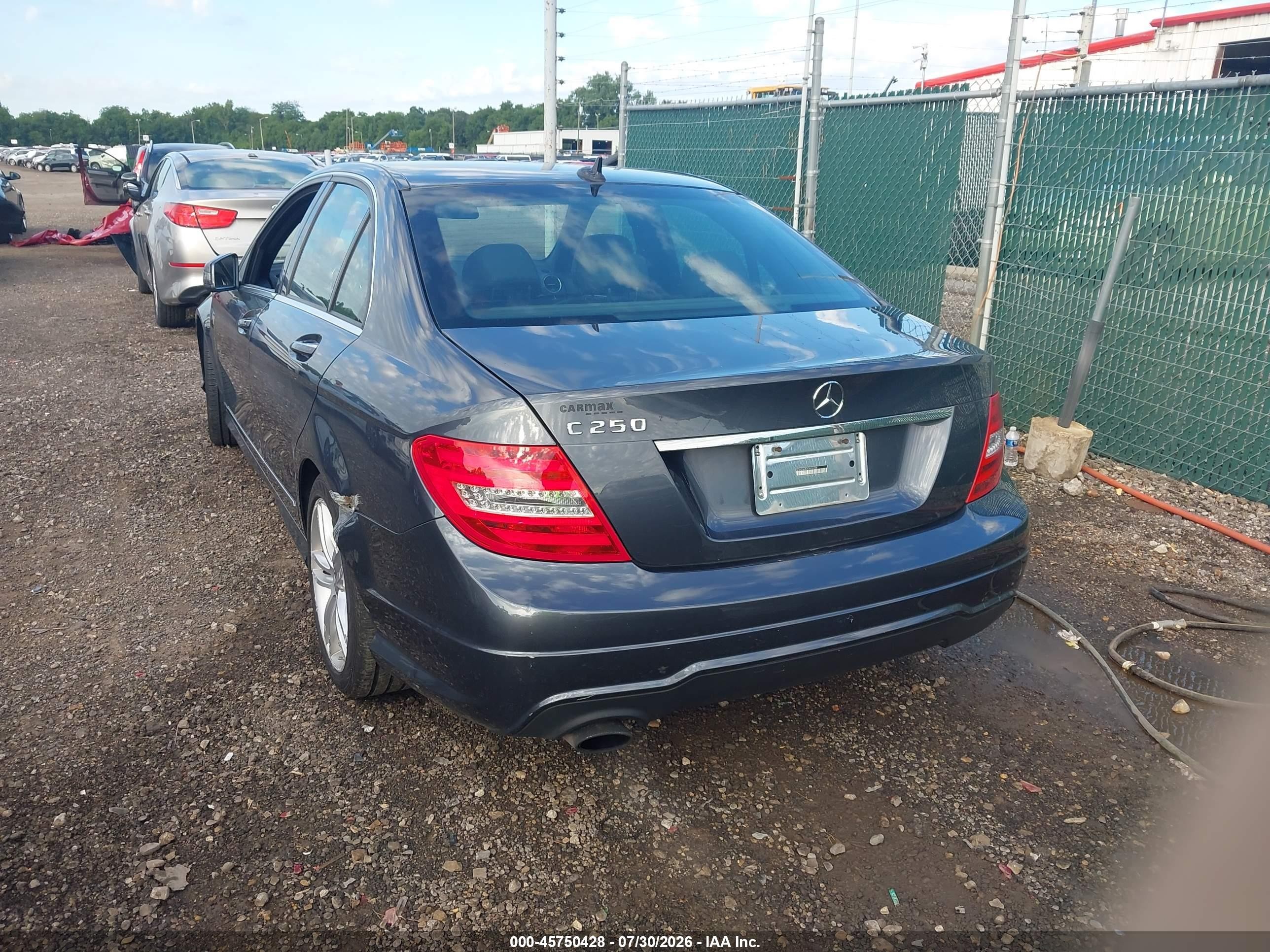 2014 Mercedes-benz C 250 Sport Blue vin: WDDGF4HB2EA959109