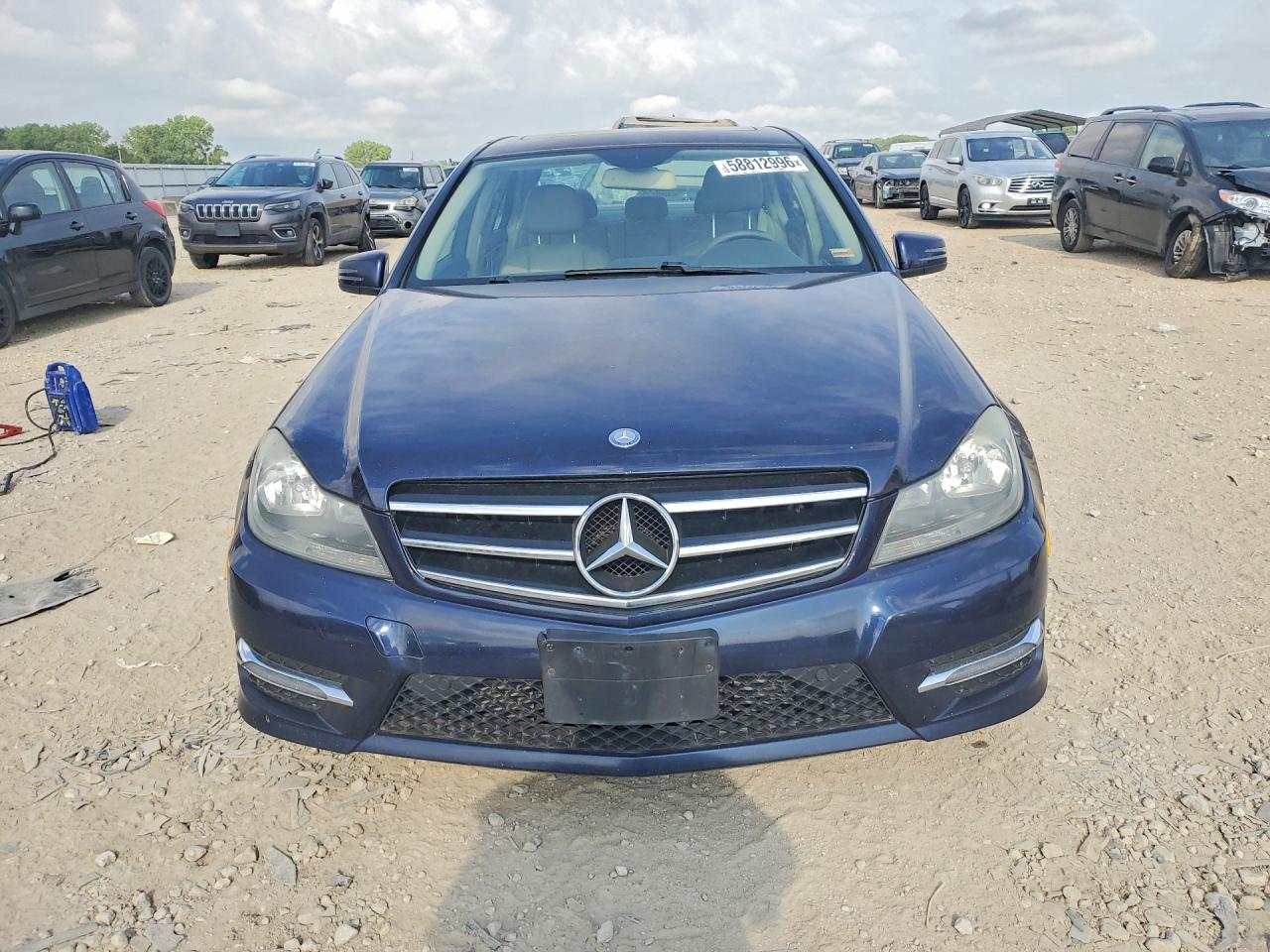 2014 Mercedes-benz C 250 Blue vin: WDDGF4HB2EA967517
