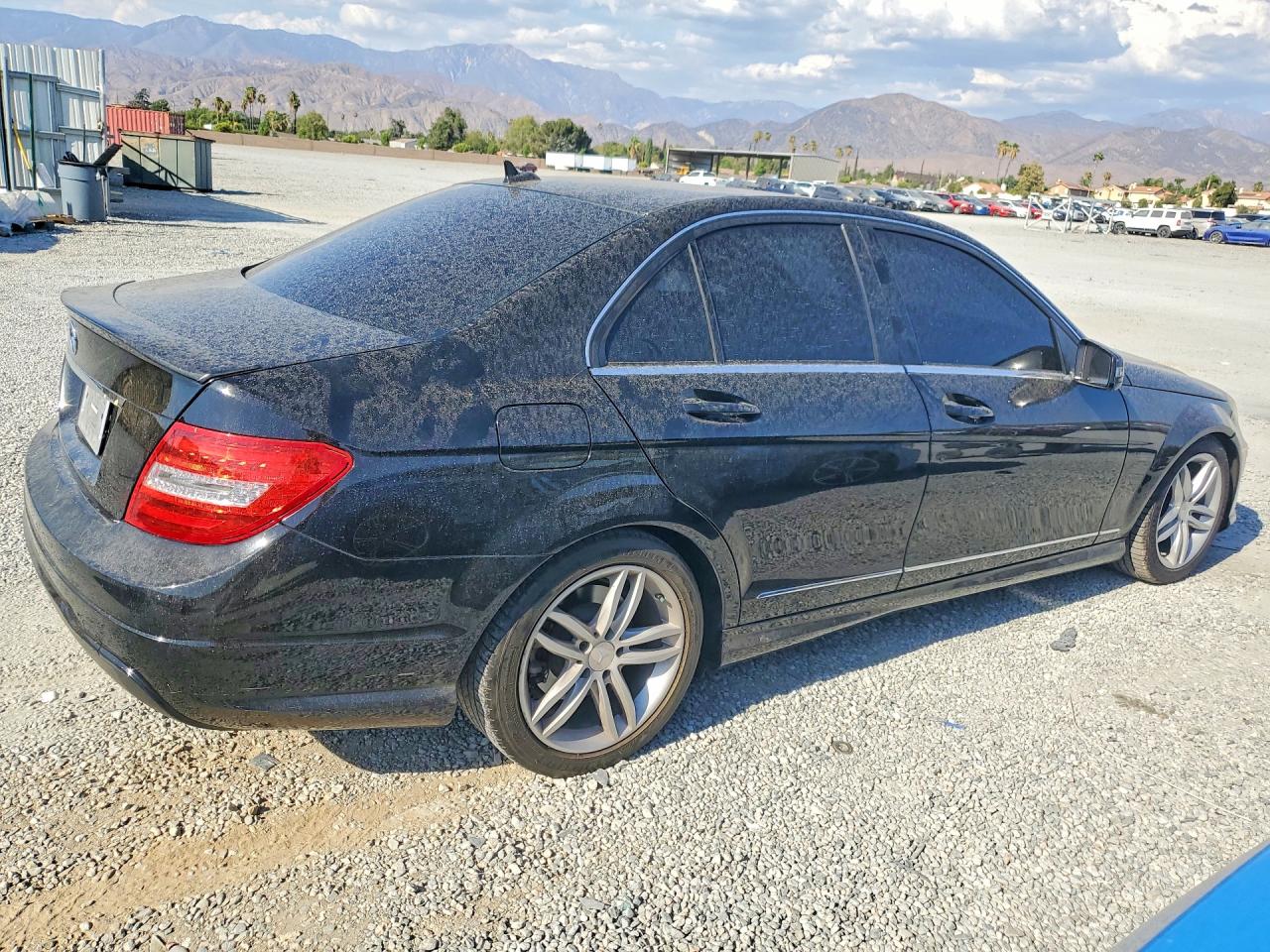 2014 Mercedes-benz C 250 Black vin: WDDGF4HB2EG209593