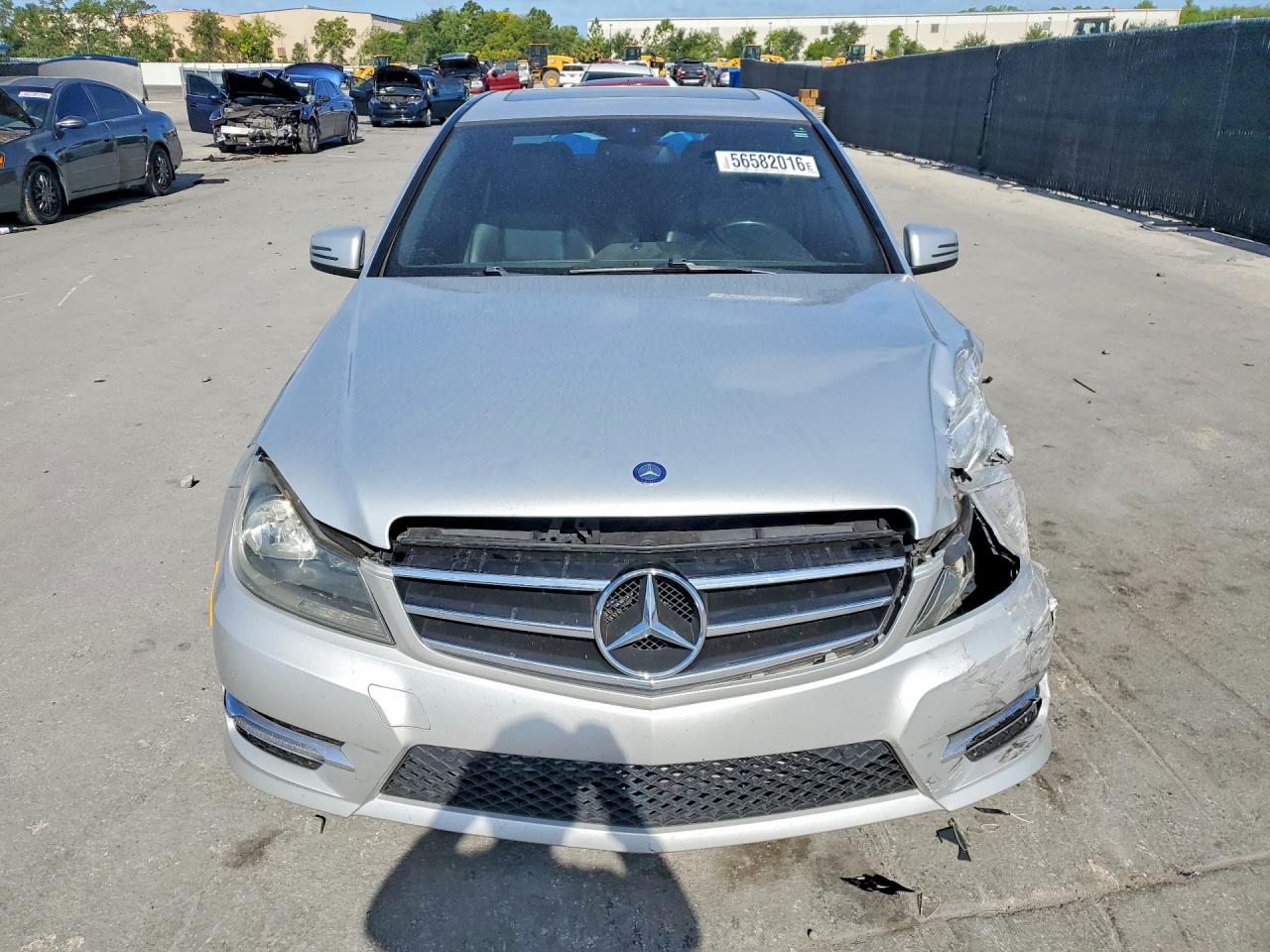 2014 Mercedes-benz C 250 Серебряный vin: WDDGF4HB2ER304630