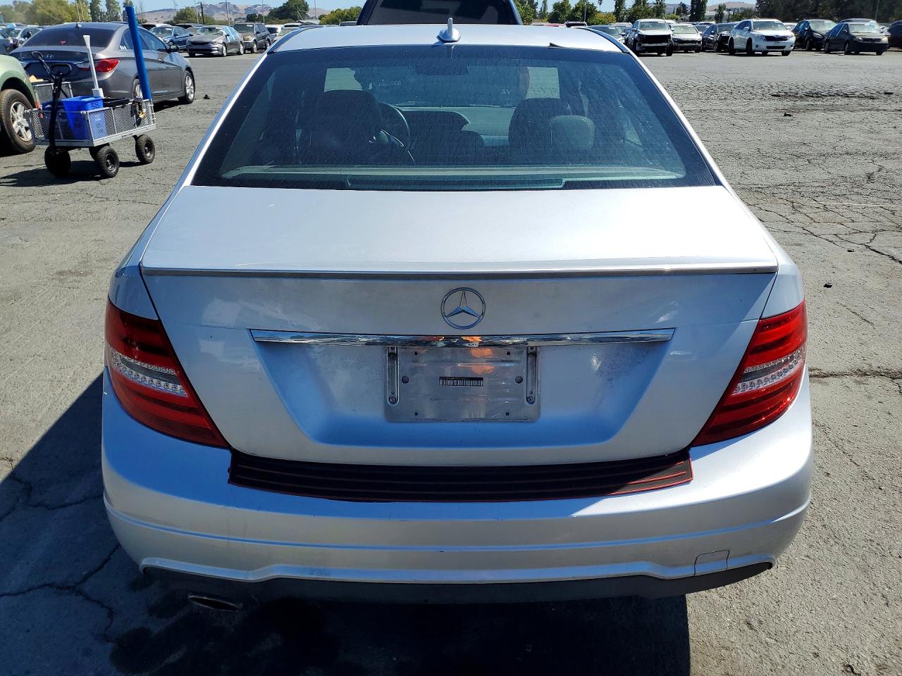 2014 Mercedes-benz C 250 Silver vin: WDDGF4HB2ER306863