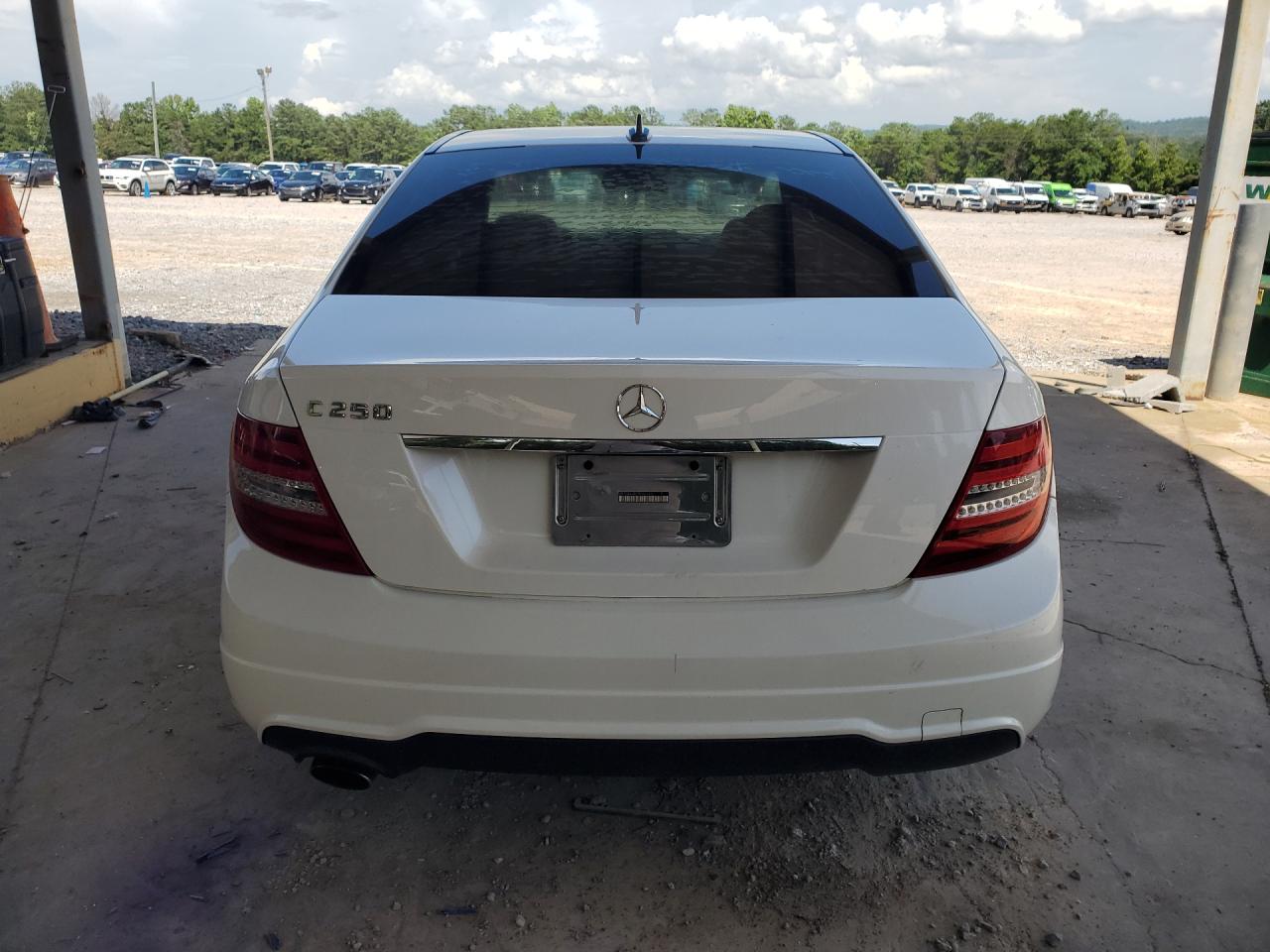 2014 Mercedes-benz C 250 White vin: WDDGF4HB2ER309293 Damage: Rear Bumper, Heavy Scratch, 1 To 2 Inches