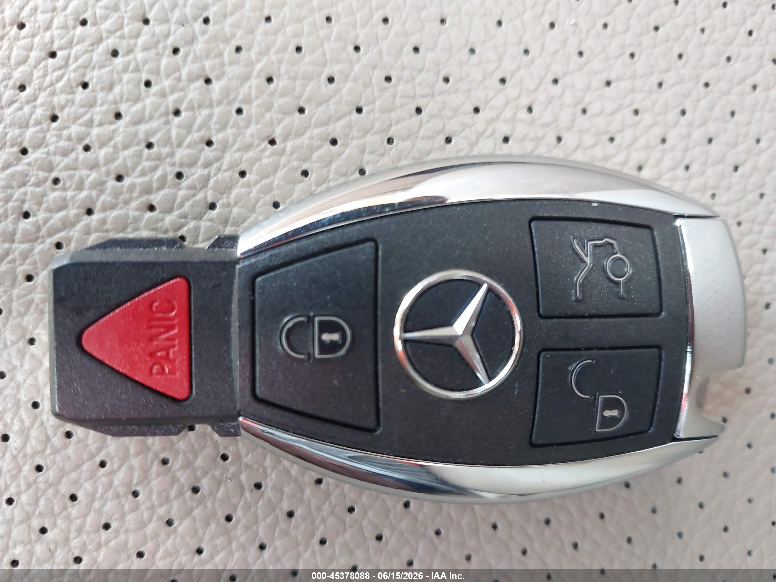 2012 Mercedes-benz C 250 Luxury/sport Black vin: WDDGF4HB3CA643344