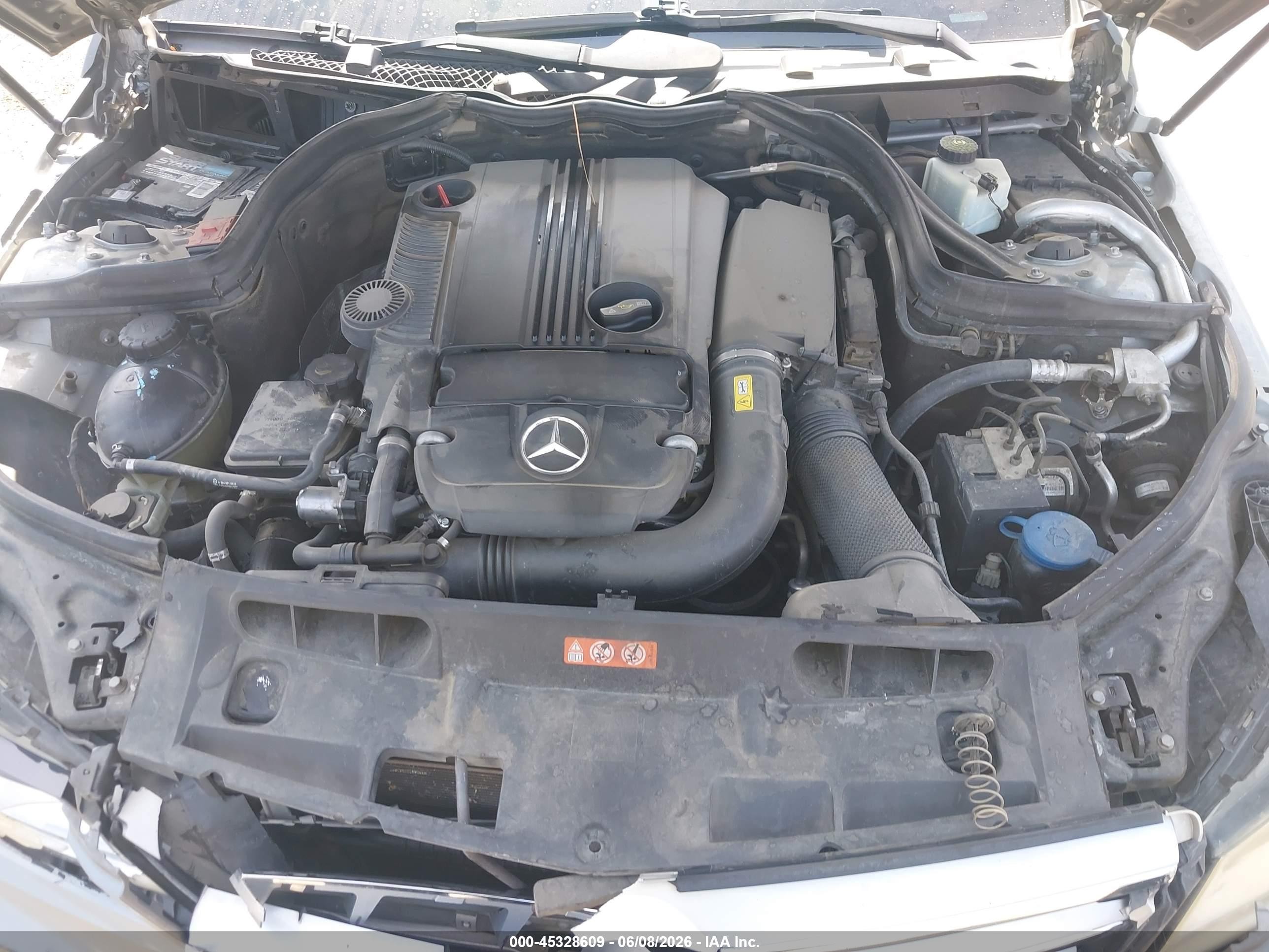 2012 Mercedes-benz C 250 Sport Gray vin: WDDGF4HB3CR219857