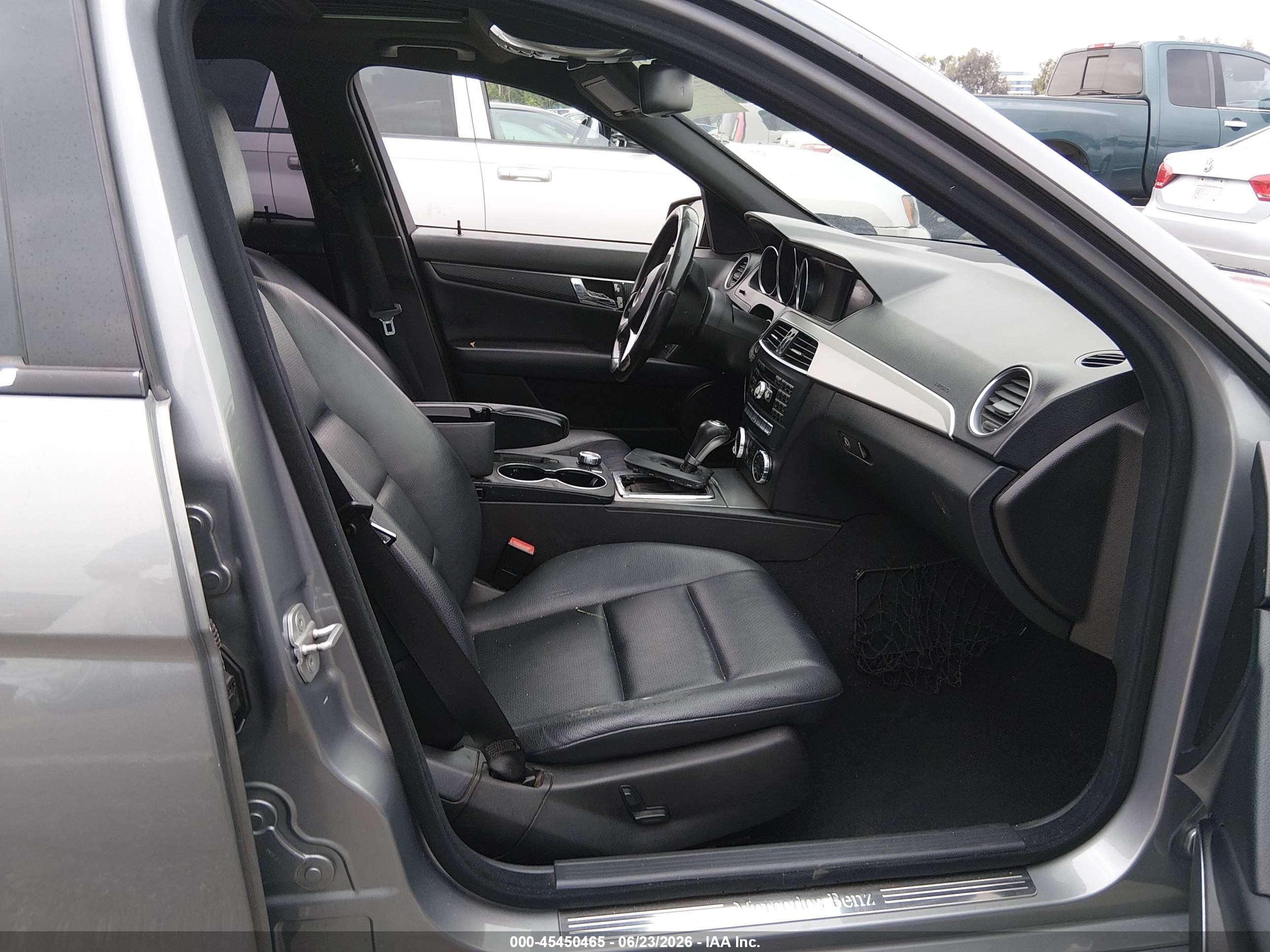 2012 Mercedes-benz C 250 Sport Gray vin: WDDGF4HB3CR220099