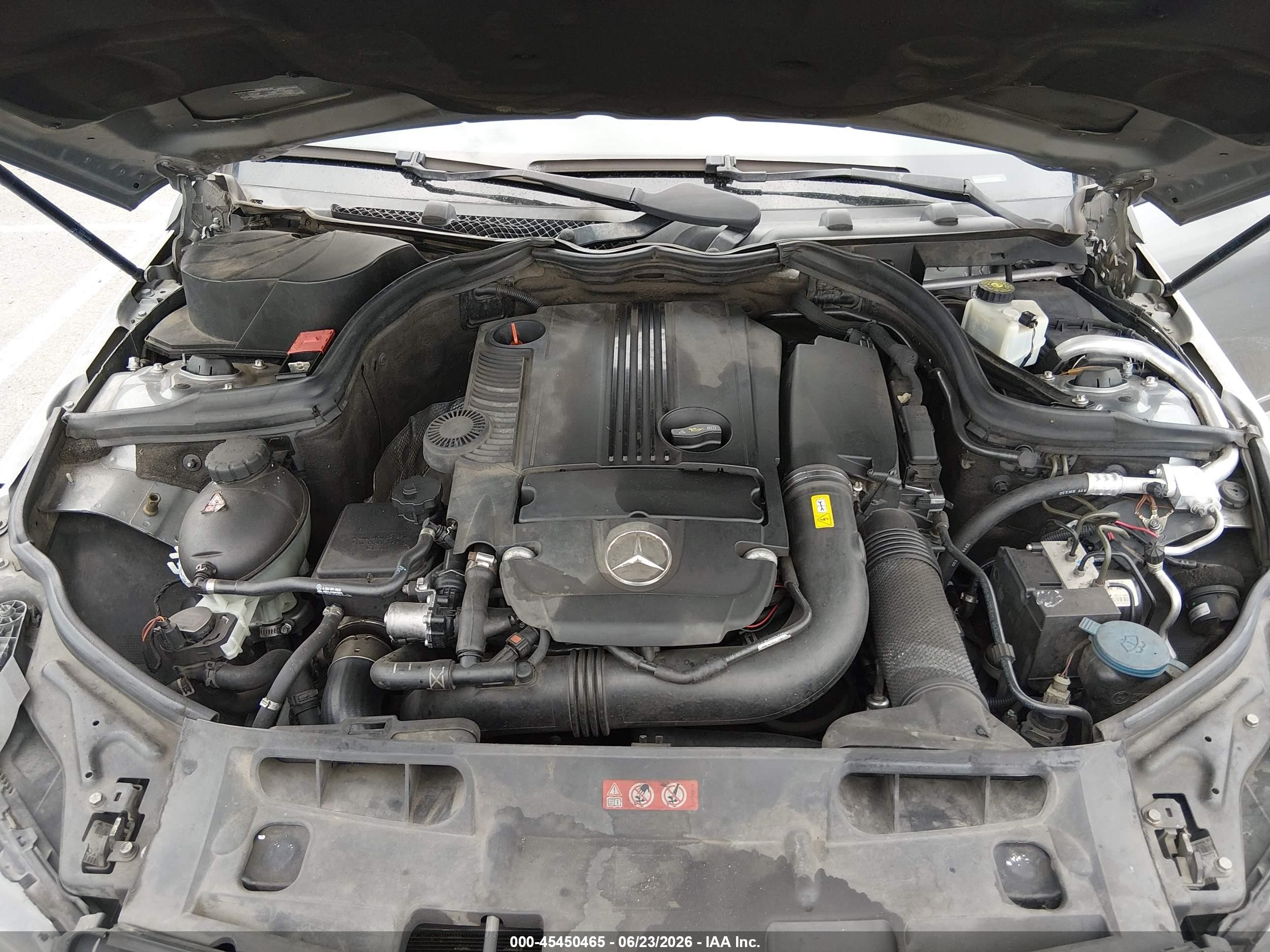 2012 Mercedes-benz C 250 Sport Gray vin: WDDGF4HB3CR220099