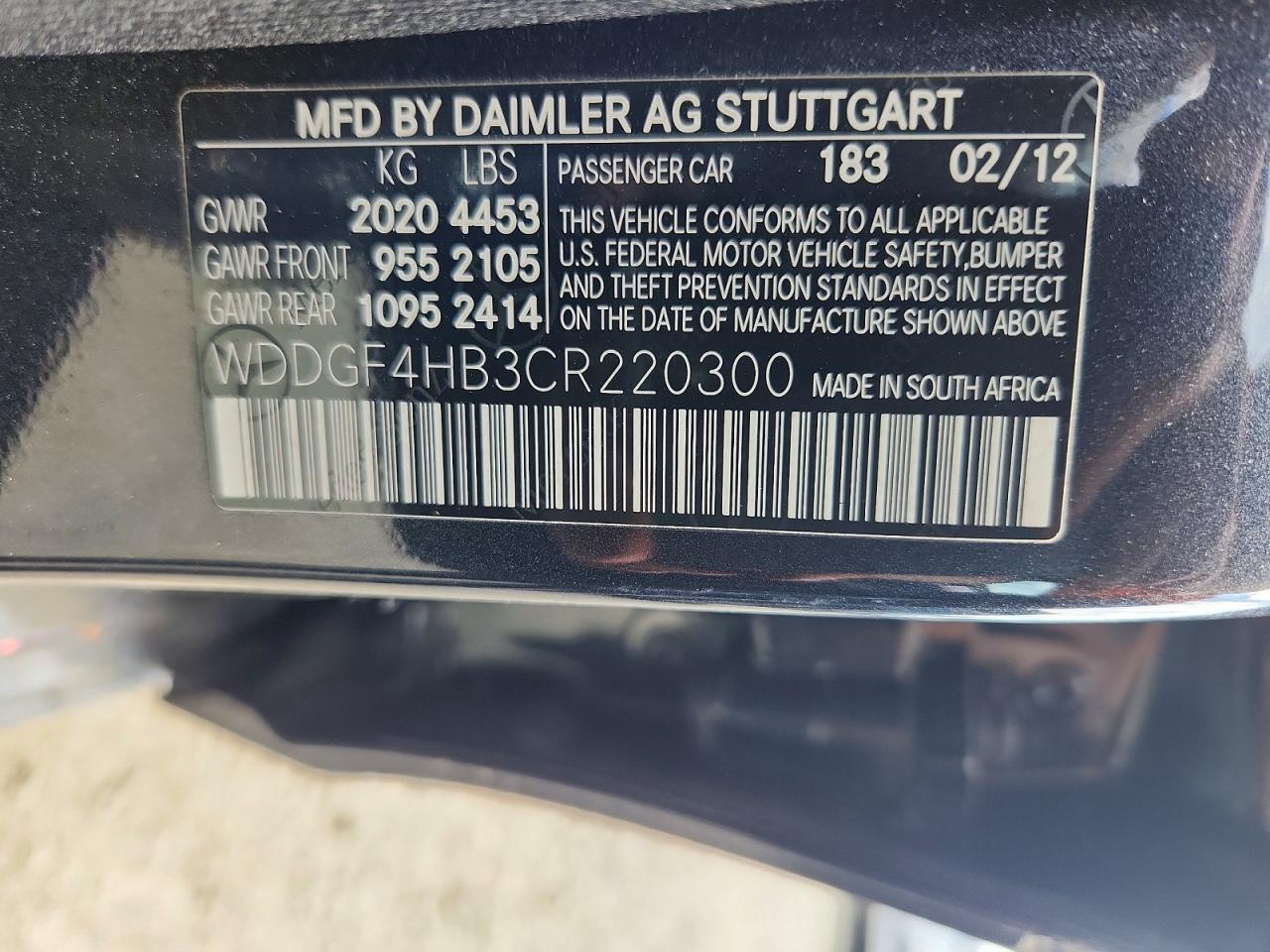 2012 Mercedes-benz C 250 Черный vin: WDDGF4HB3CR220300