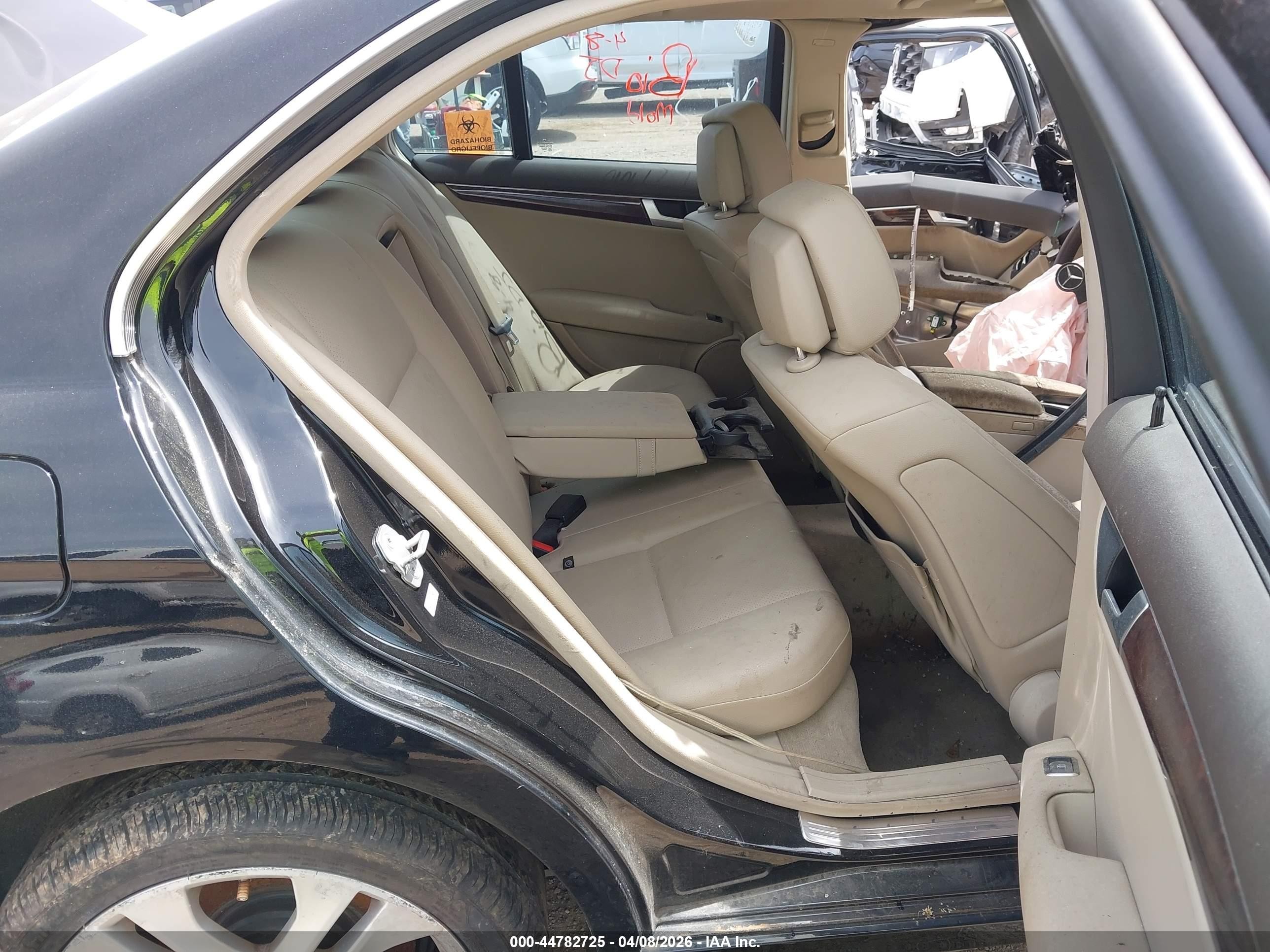 2012 Mercedes-benz C 250 Luxury Black vin: WDDGF4HB3CR237971