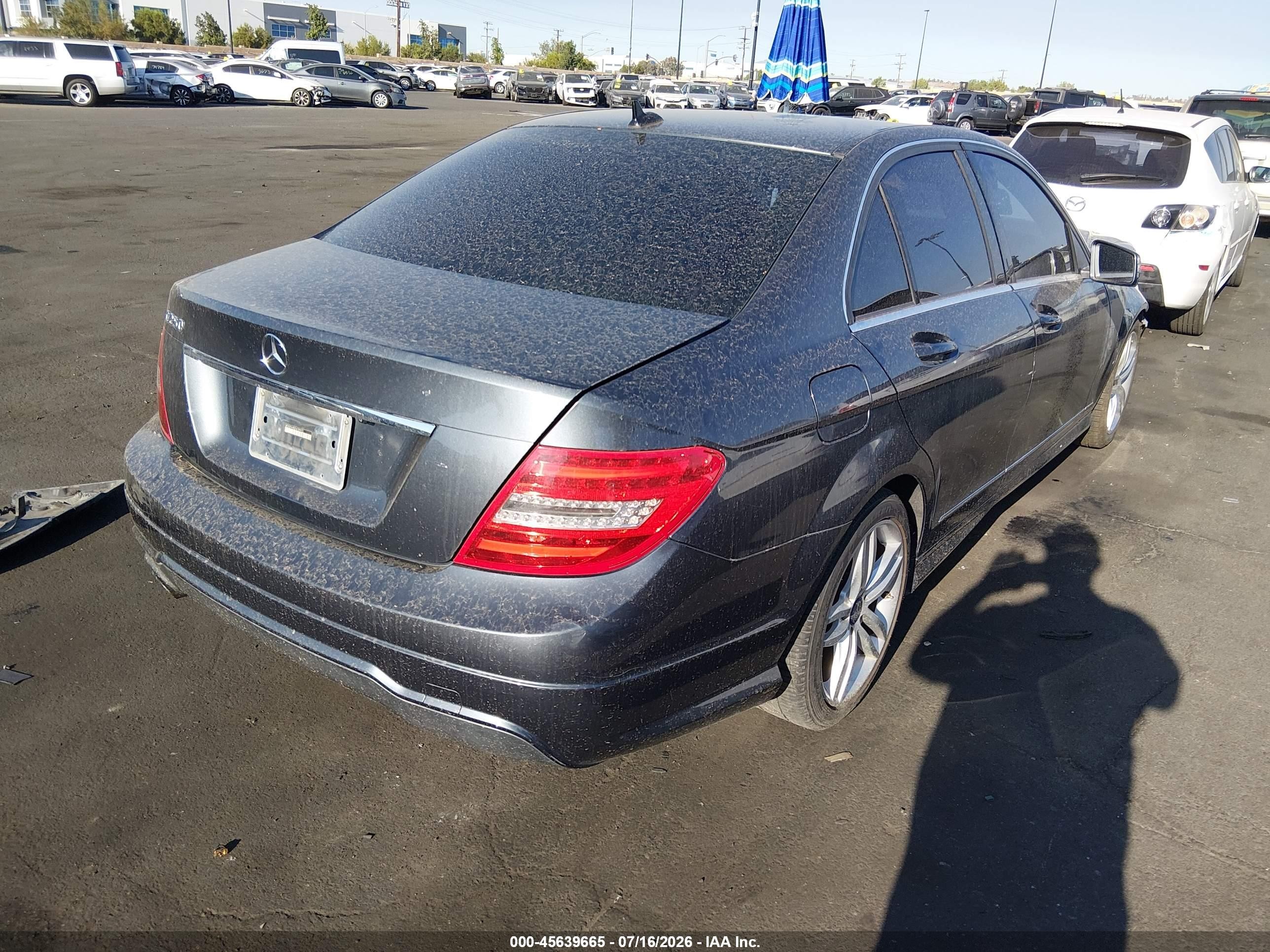 2013 Mercedes-benz C 250 Sport Gray vin: WDDGF4HB3DA789972