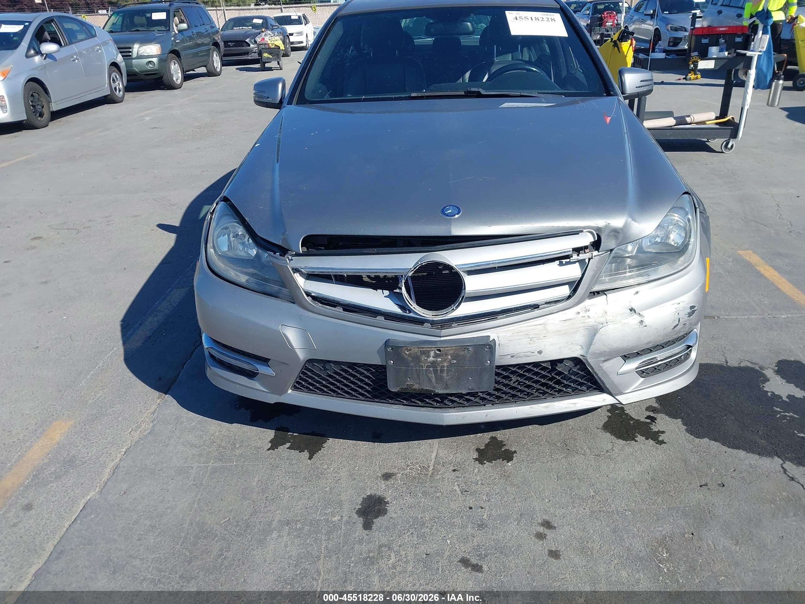 2013 Mercedes-benz C 250 Sport Silver vin: WDDGF4HB3DA866713