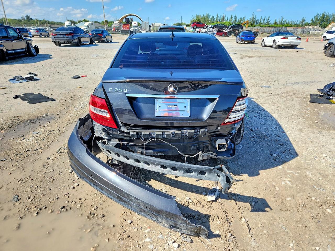 2013 Mercedes-benz C 250 Charcoal vin: WDDGF4HB3DR248499