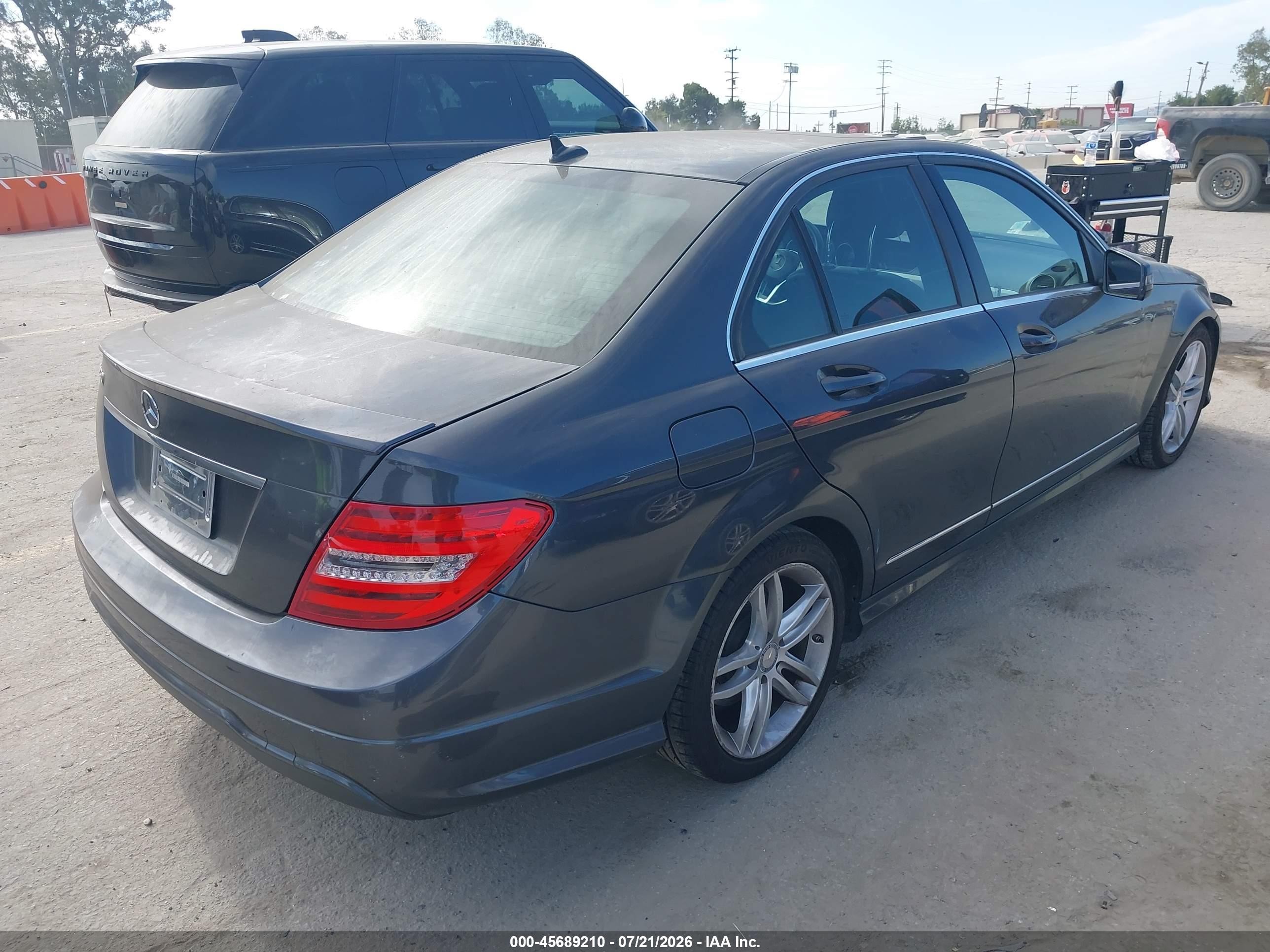 2013 Mercedes-benz C 250 Sport Black vin: WDDGF4HB3DR269935