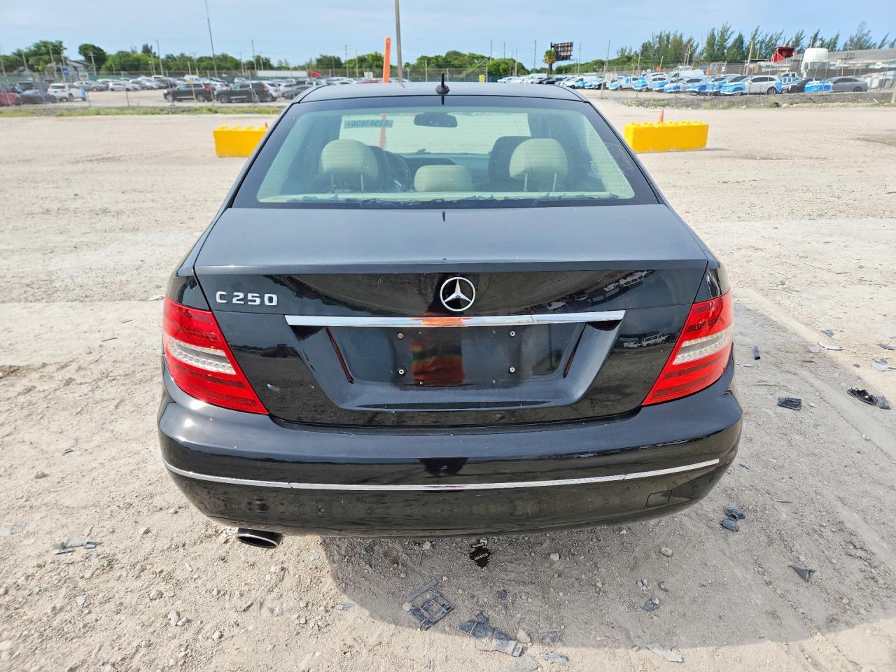 2013 Mercedes-benz C 250 Black vin: WDDGF4HB3DR270535