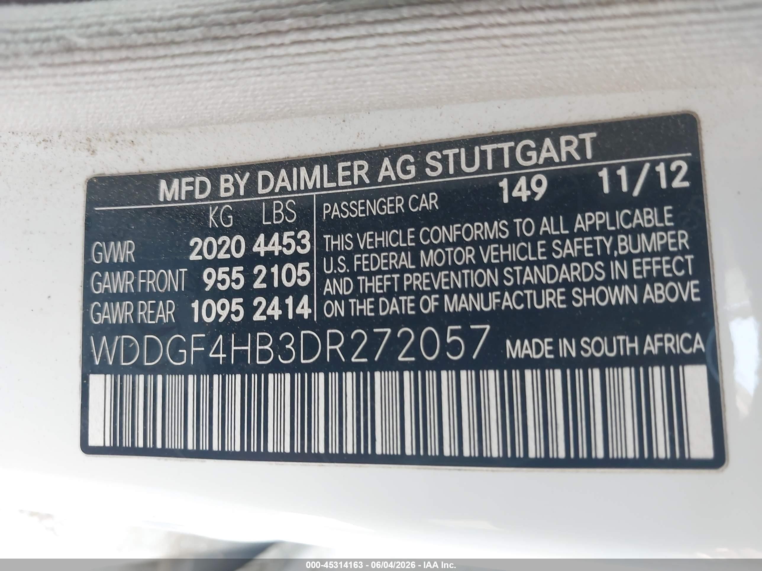 2013 Mercedes-benz C 250 Sport Белый vin: WDDGF4HB3DR272057