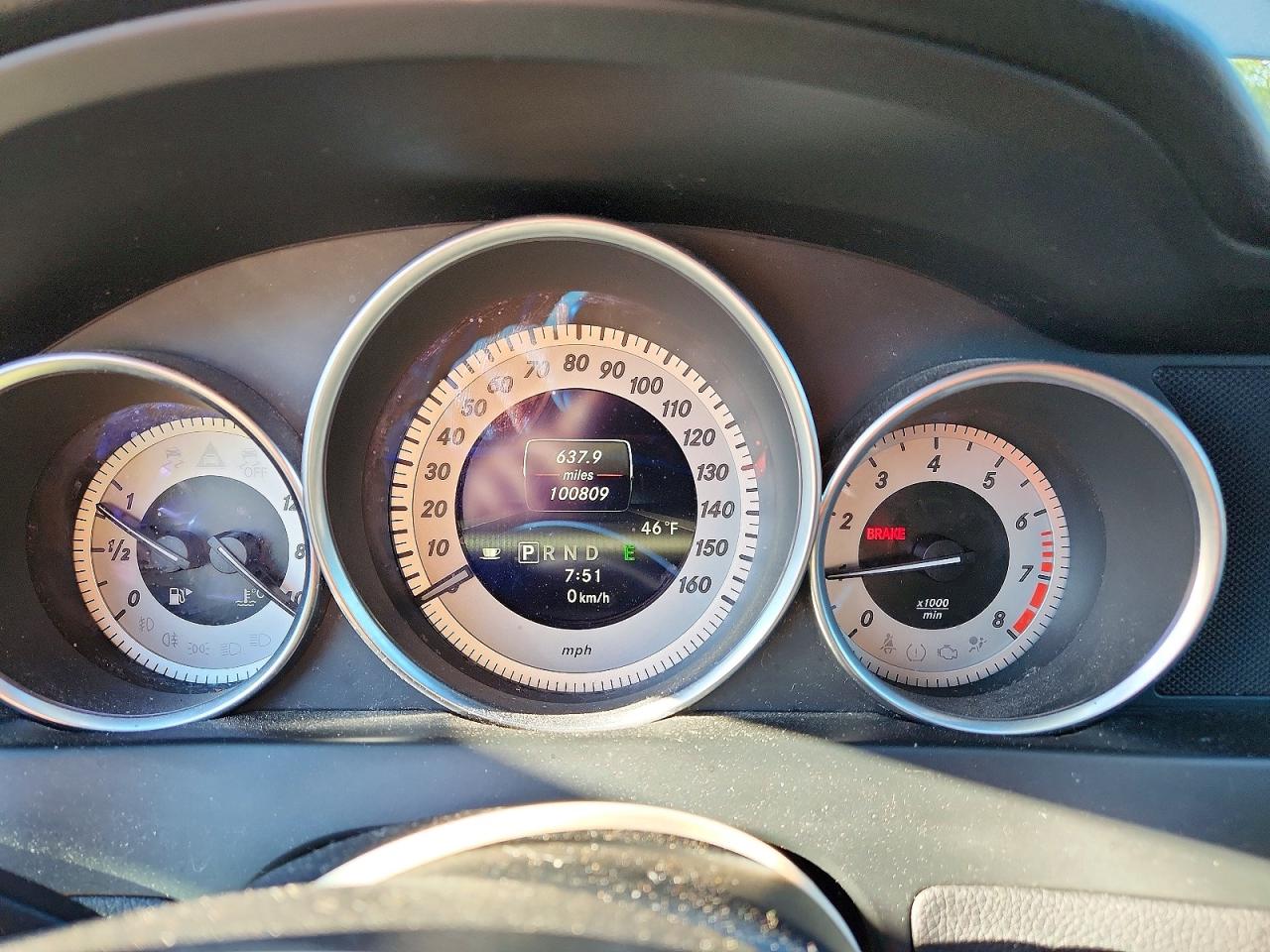 2013 Mercedes-benz C 250 Серый vin: WDDGF4HB3DR275055