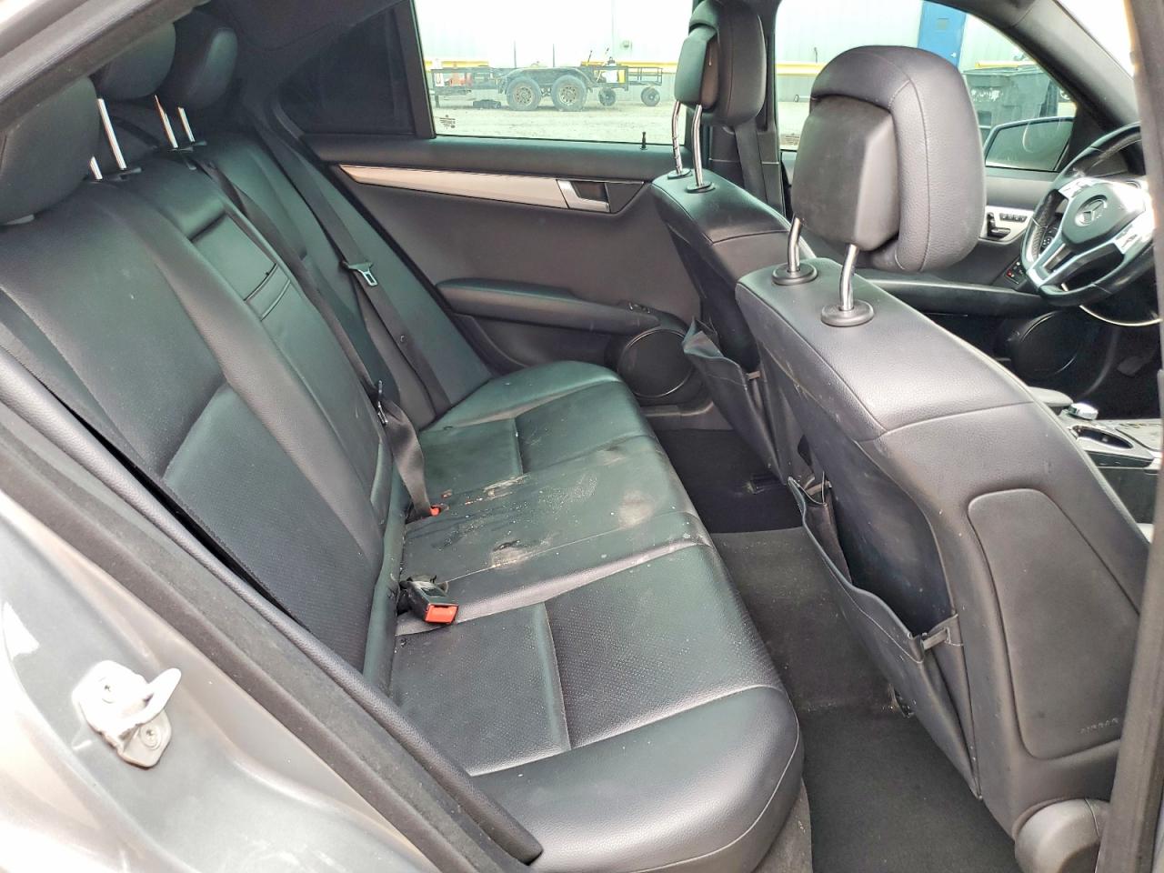 2013 Mercedes-benz C 250 Gray vin: WDDGF4HB3DR276447
