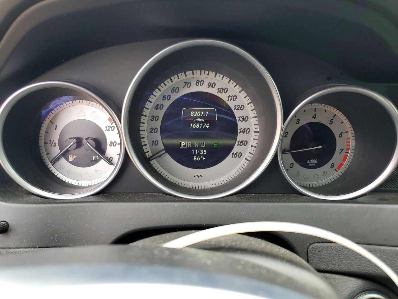 2013 Mercedes-benz C 250 Gray vin: WDDGF4HB3DR276447