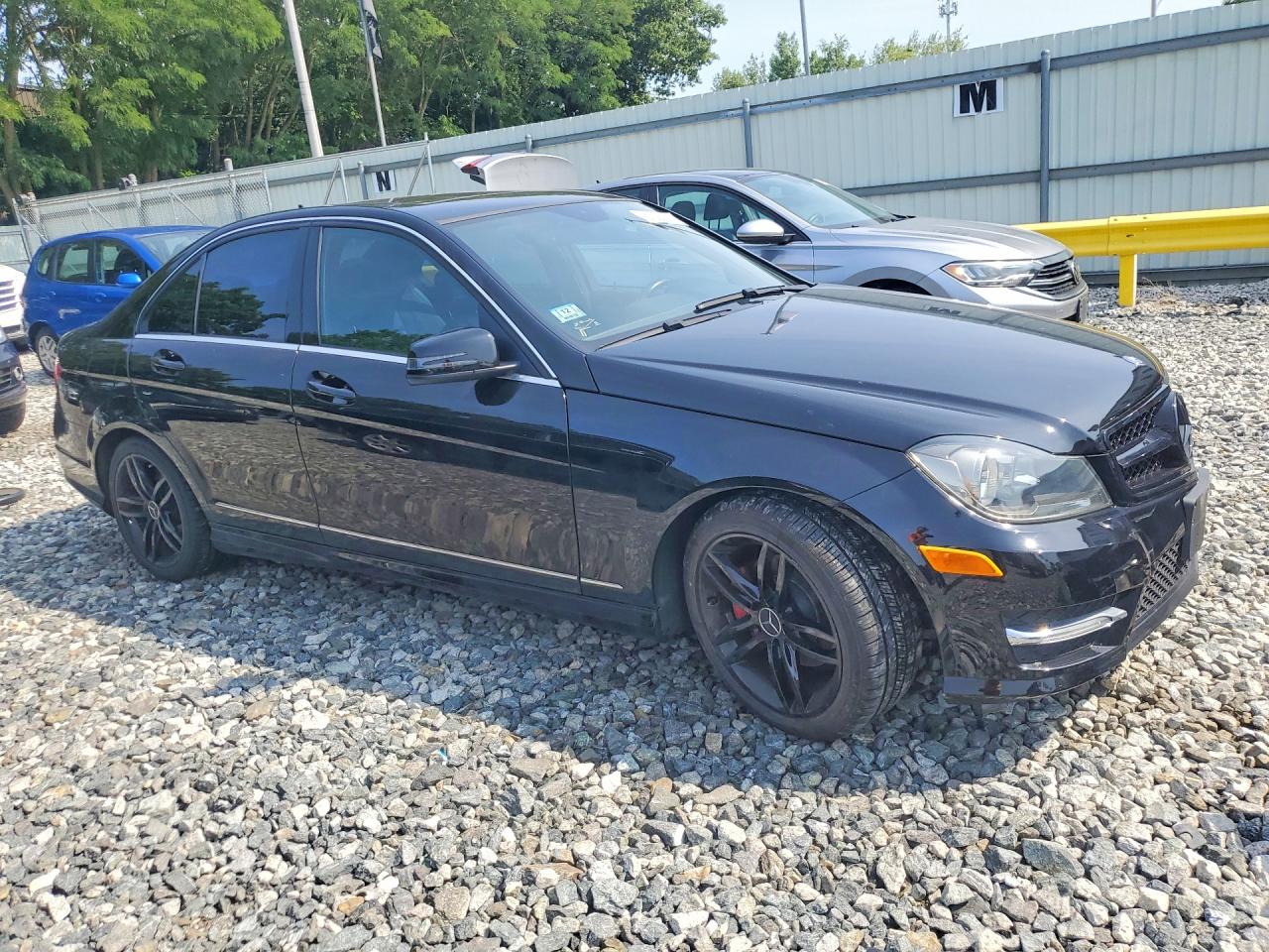 2013 Mercedes-benz C 250 Black vin: WDDGF4HB3DR279641