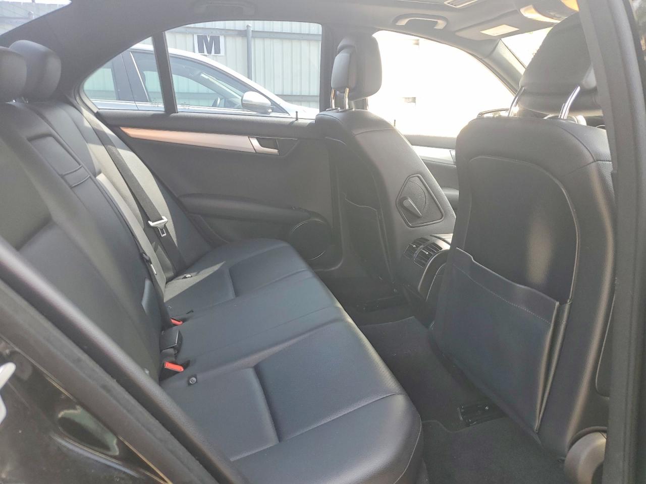2013 Mercedes-benz C 250 Black vin: WDDGF4HB3DR279641