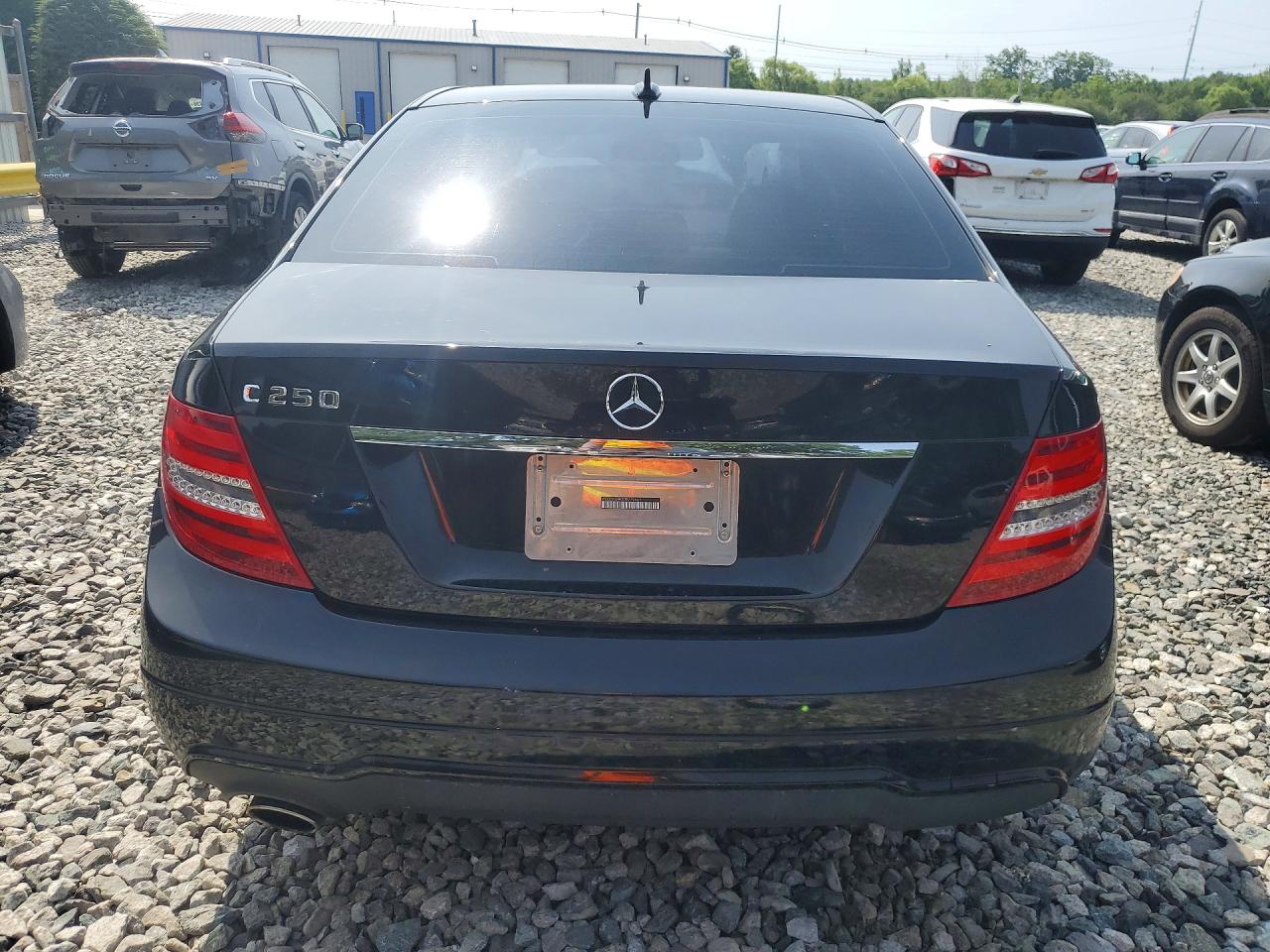 2013 Mercedes-benz C 250 Black vin: WDDGF4HB3DR279641