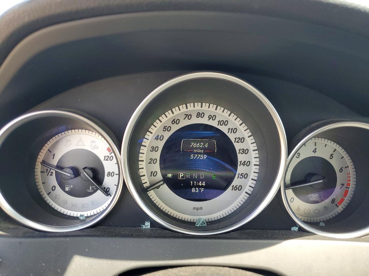 2013 Mercedes-benz C 250 Gray vin: WDDGF4HB3DR285844