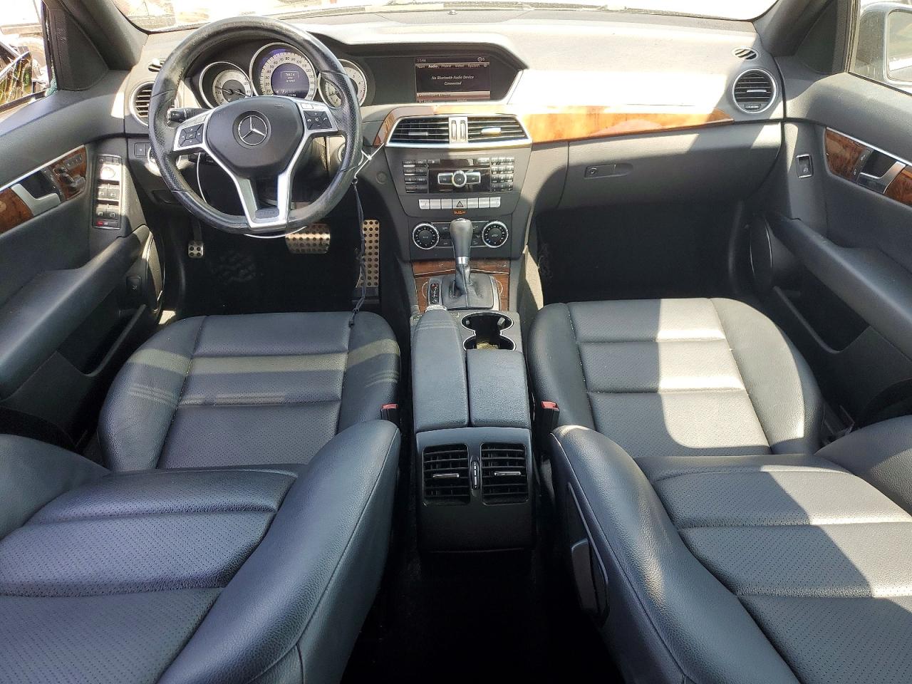 2013 Mercedes-benz C 250 Gray vin: WDDGF4HB3DR285844