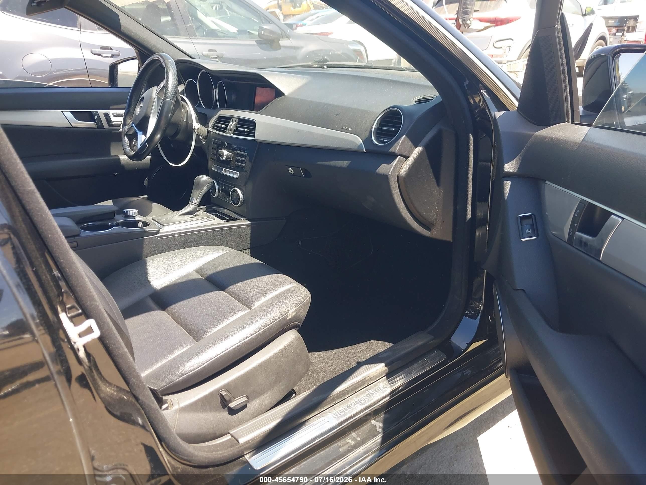 2013 Mercedes-benz C 250 Sport Black vin: WDDGF4HB3DR287030