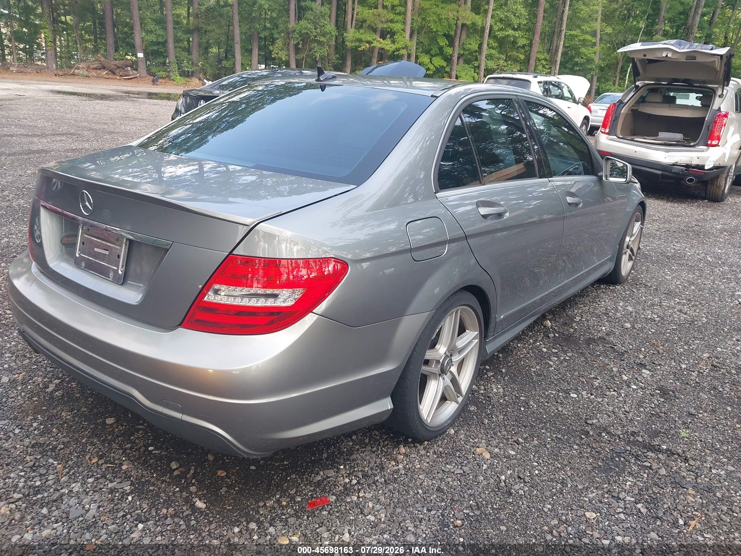 2013 Mercedes-benz C 250 Sport Gray vin: WDDGF4HB3DR290011